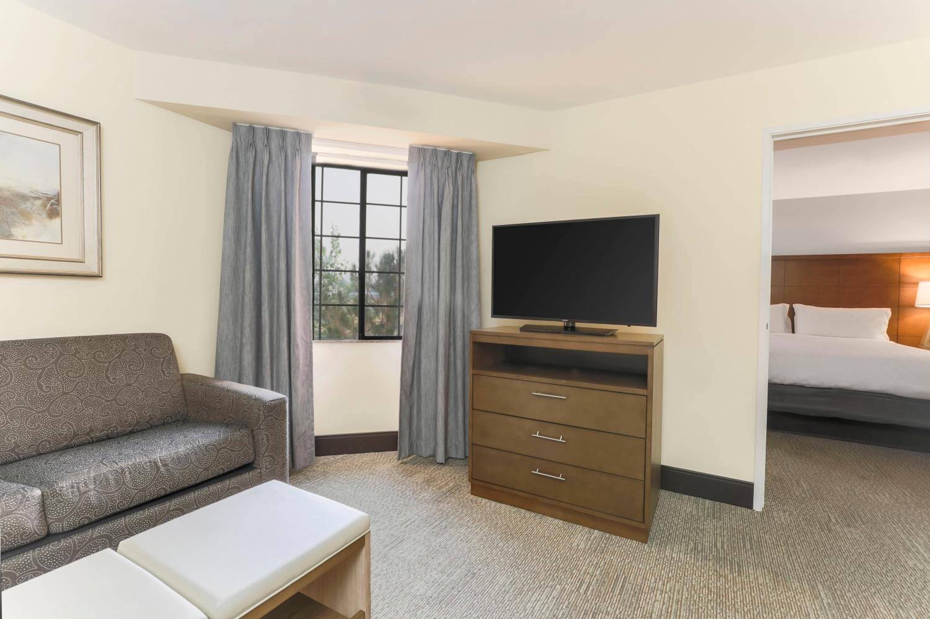 Two-Bedroom Suite with Bath Tub - Disability Access/Non-Smoking - Photo 1