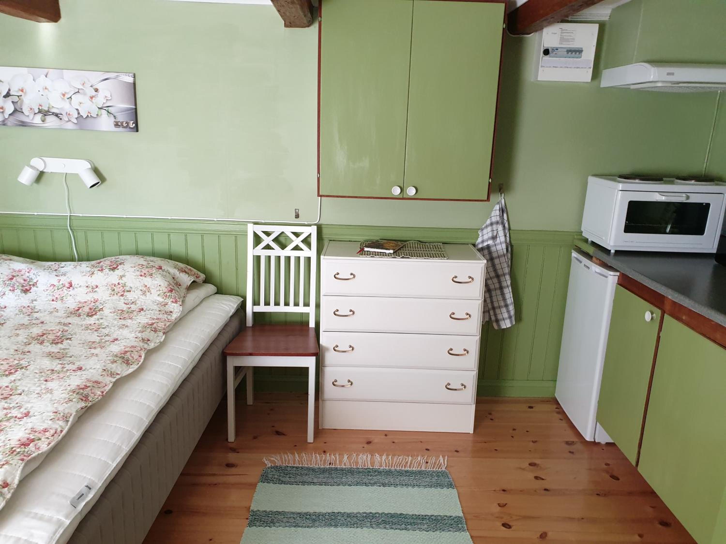Red Cottage photo 3