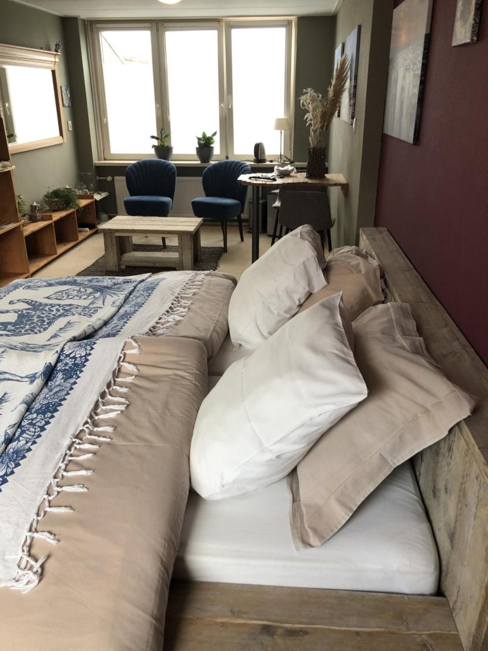 Double Room with Private Bathroom photo 3