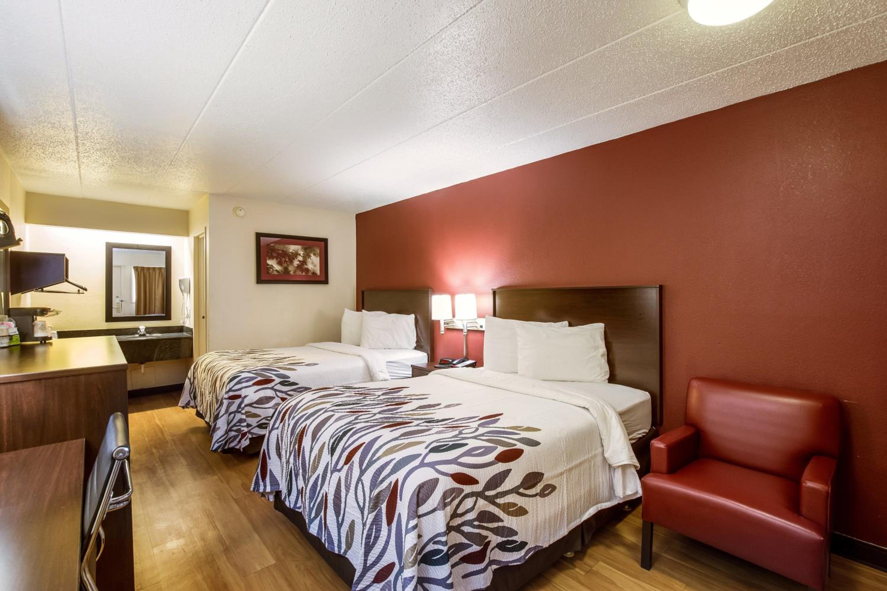 Superior Room with Two Double Beds Non-Smoking - Photo 4