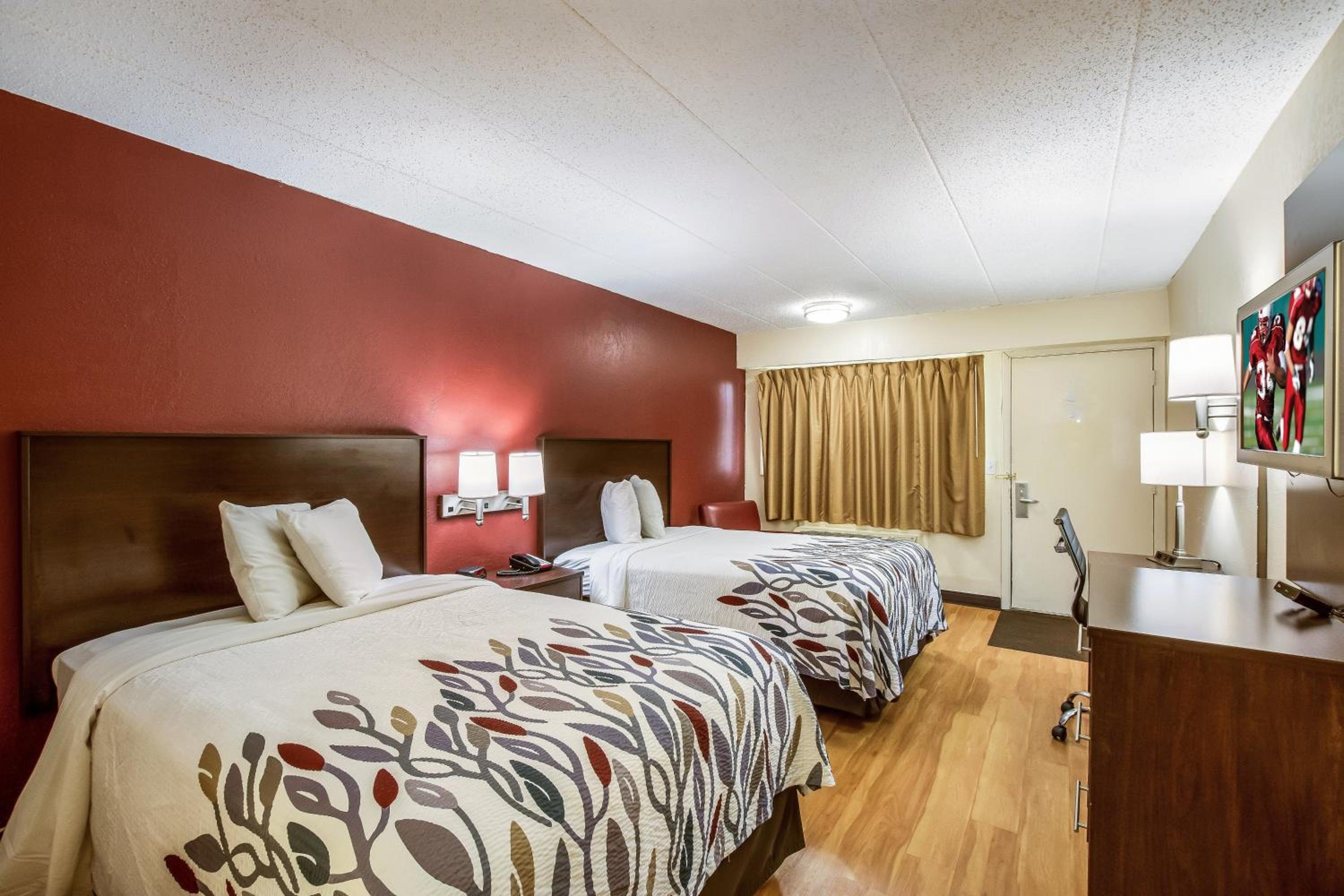 Superior Room with Two Double Beds Non-Smoking - Photo 7