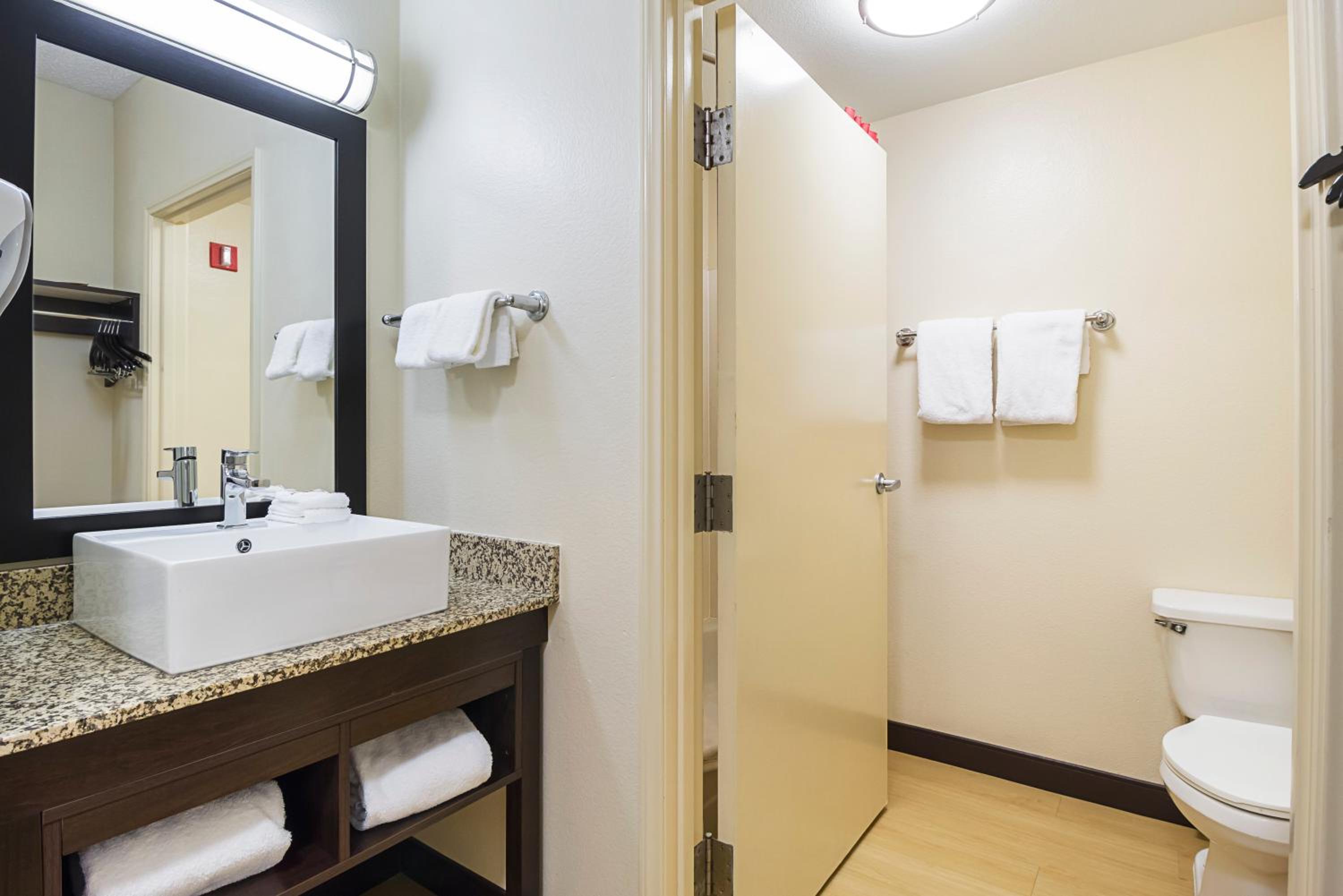 Red Roof Inn PLUS + Phoenix West, Foto 5