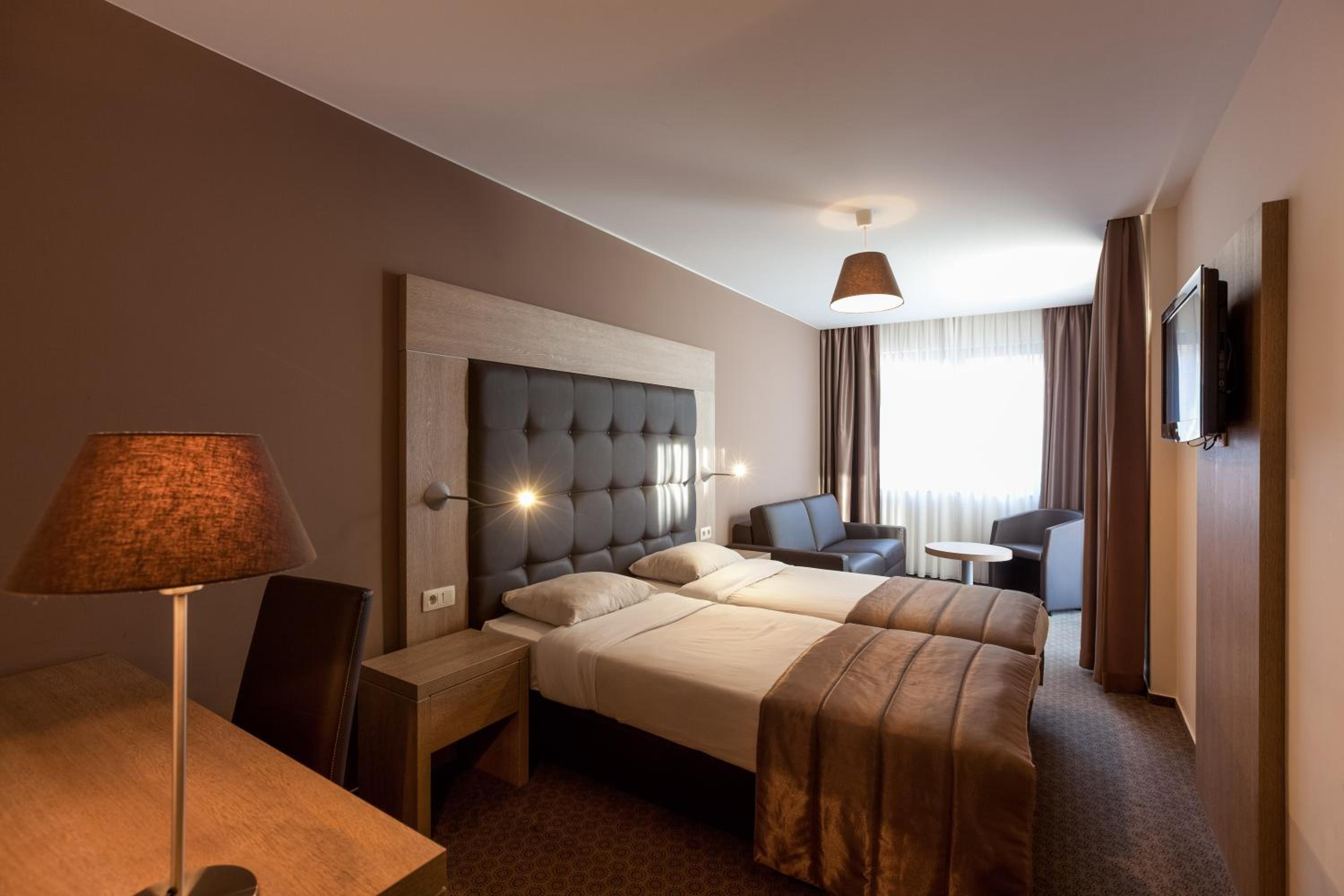 Superior Double Room - Photo 2