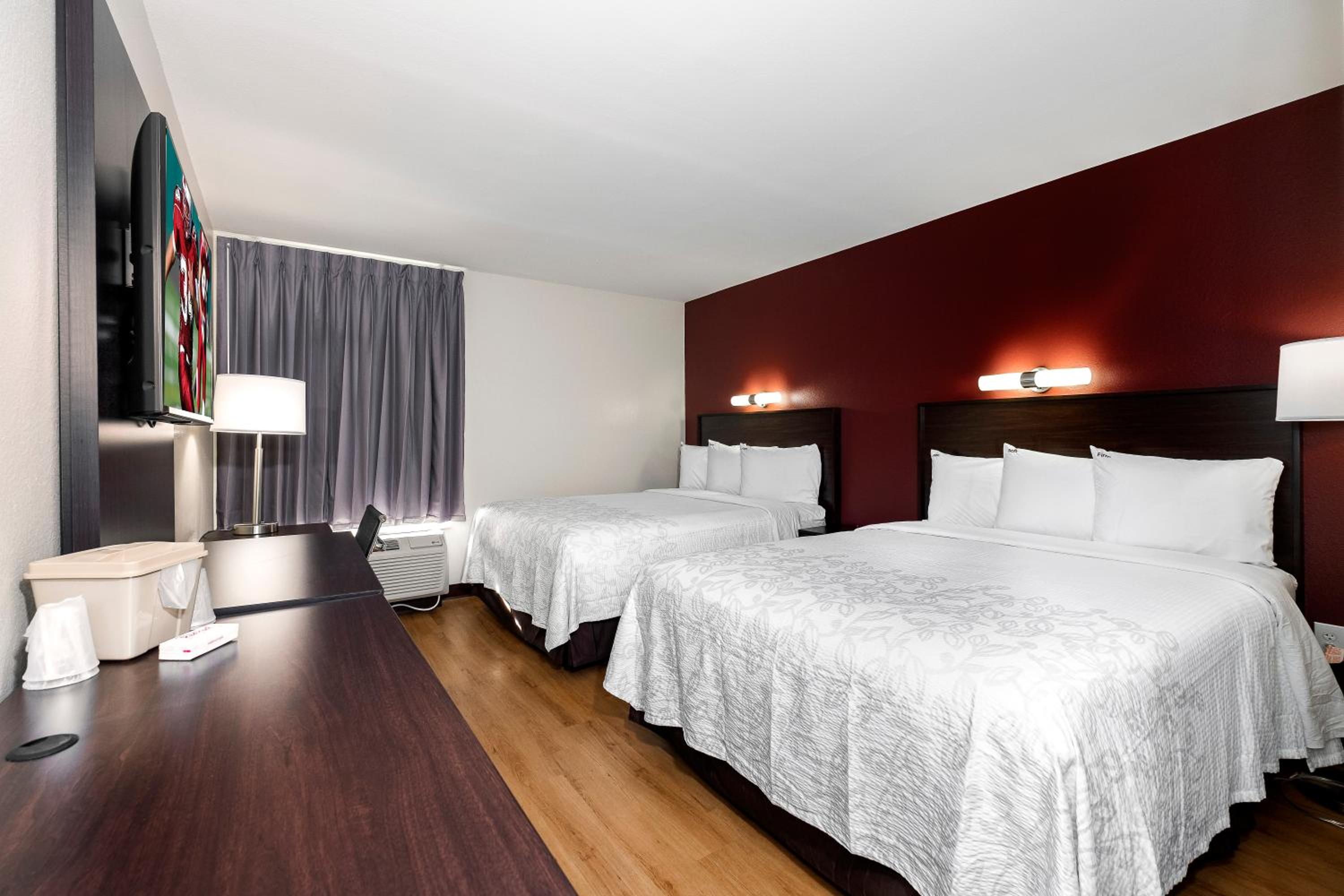 Deluxe Room with Two Queen Beds Disability Access Smoke Free - Photo 8