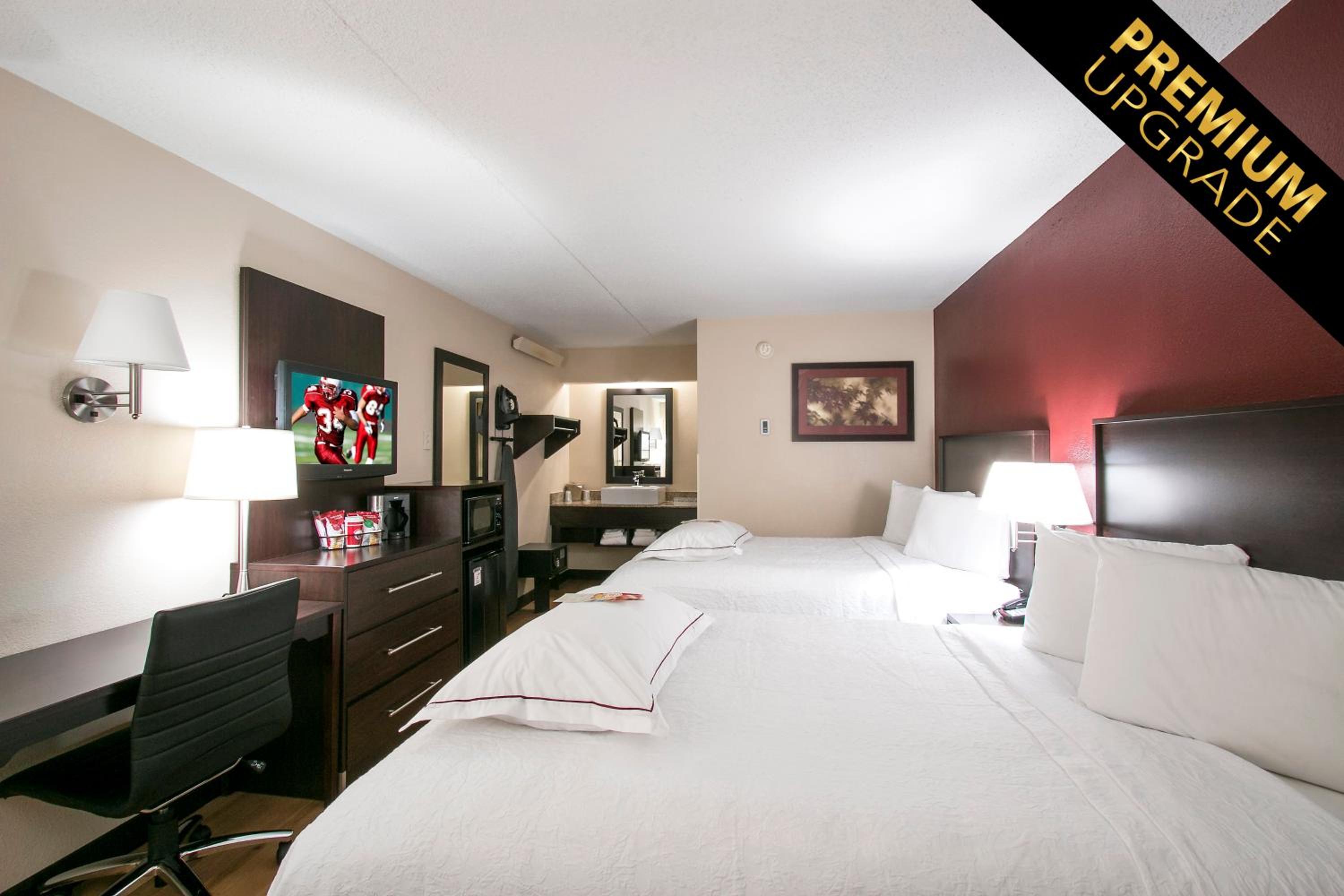 Premium Room with Two Double Beds Smoke Free (Upgraded Bedding & Snack) - Photo 2