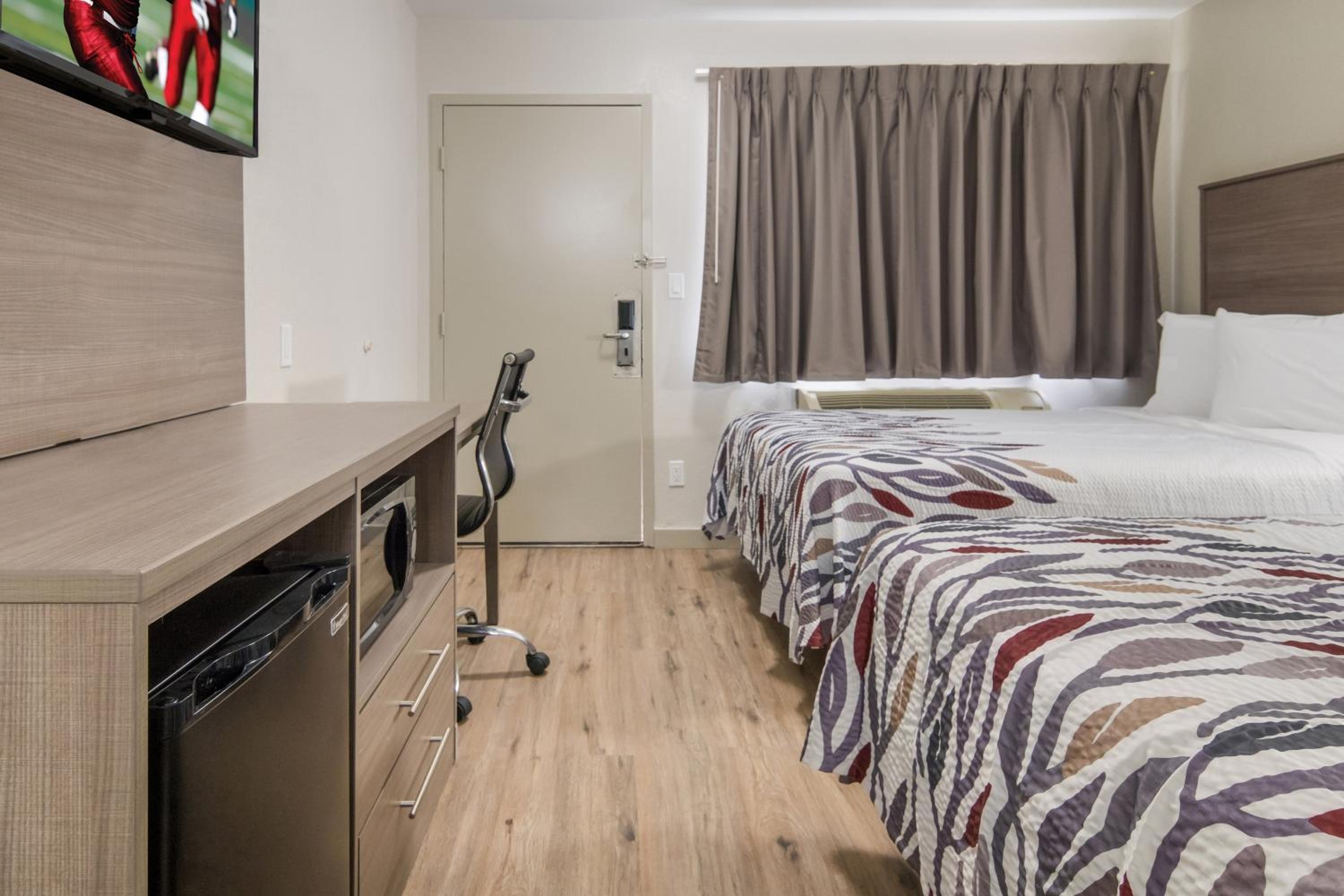 Double Room with Two Double Beds Non-Smoking - Photo 5