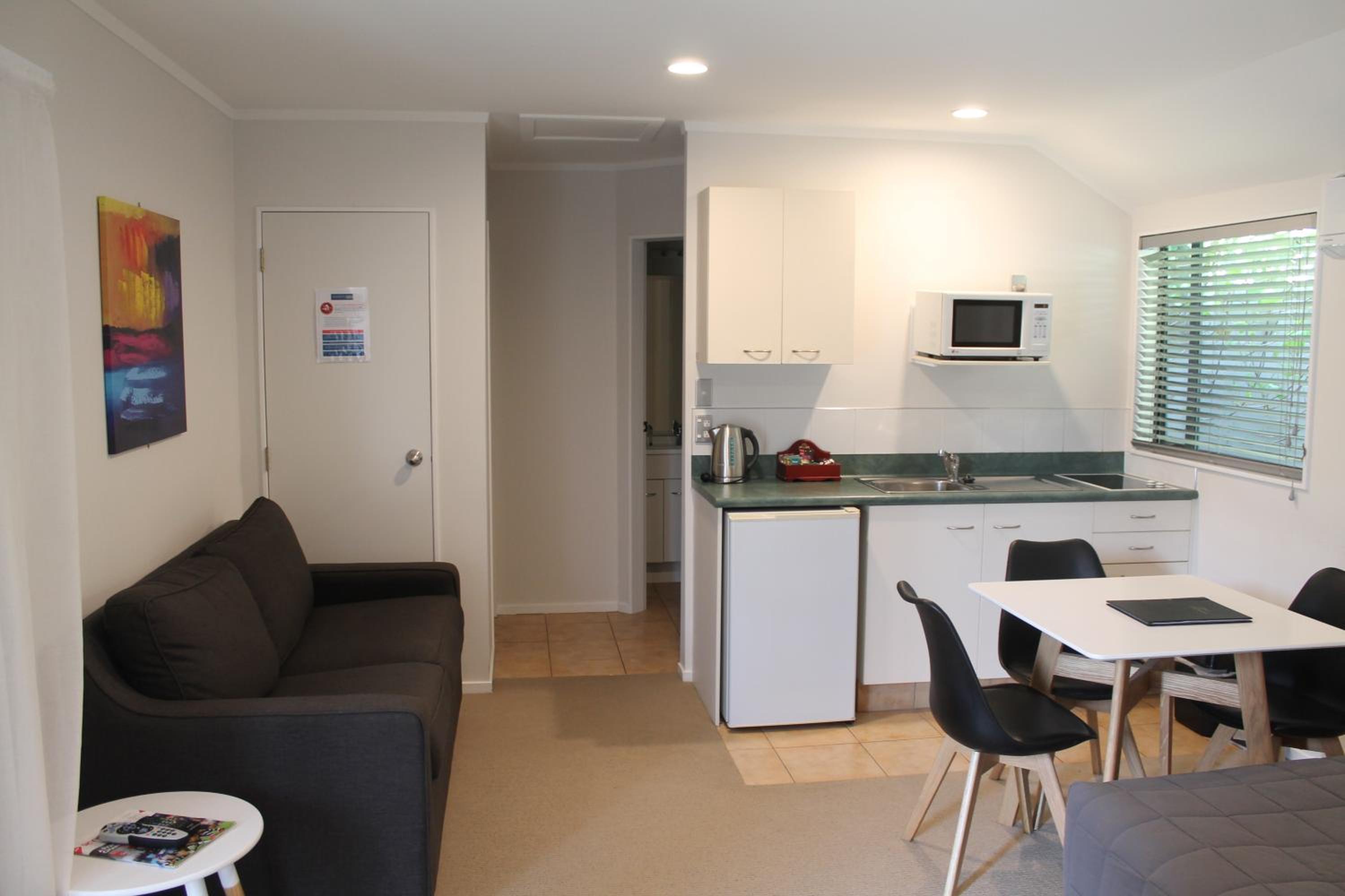One-Bedroom Suite photo 3