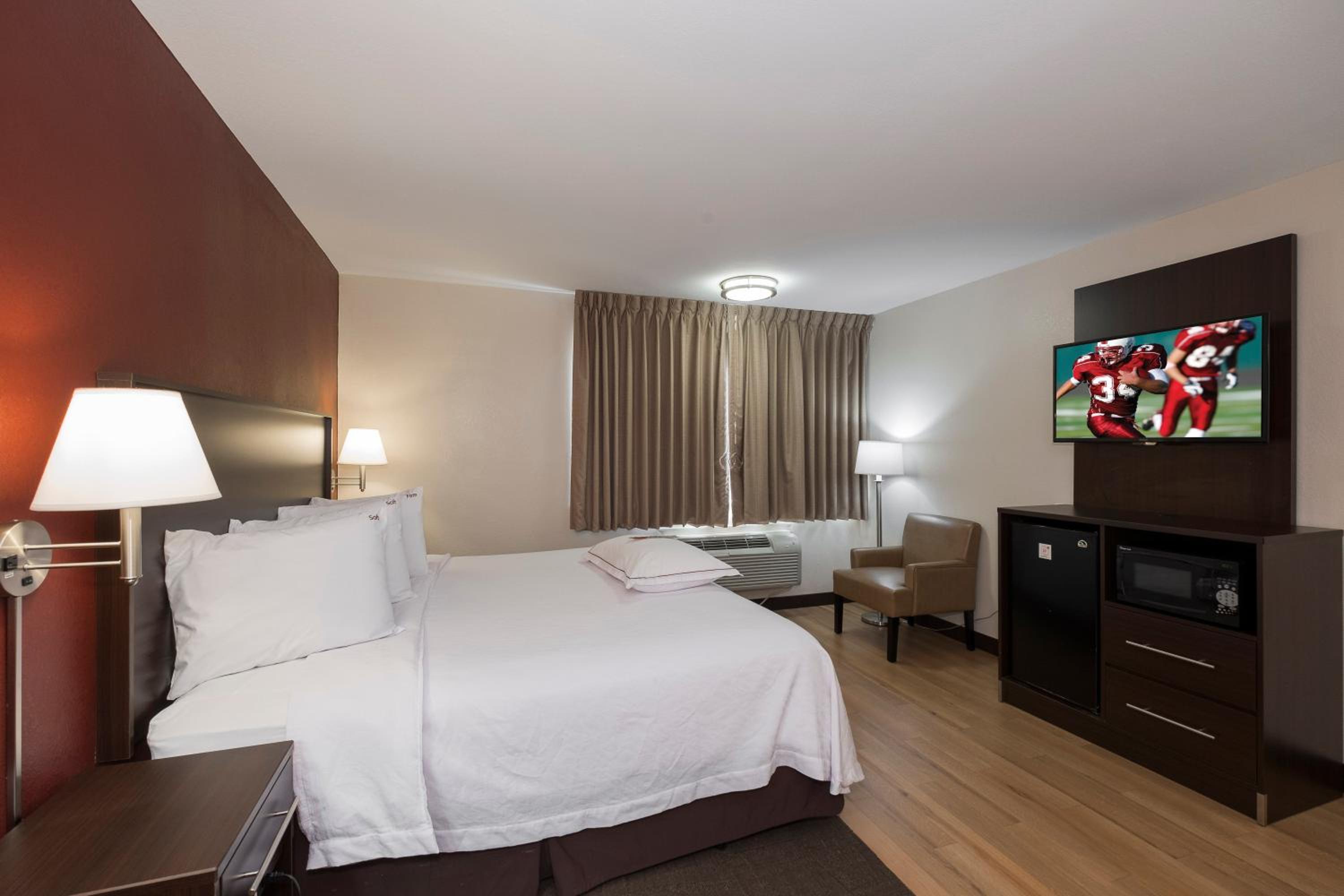 Premium King Room Smoke Free - Photo 1