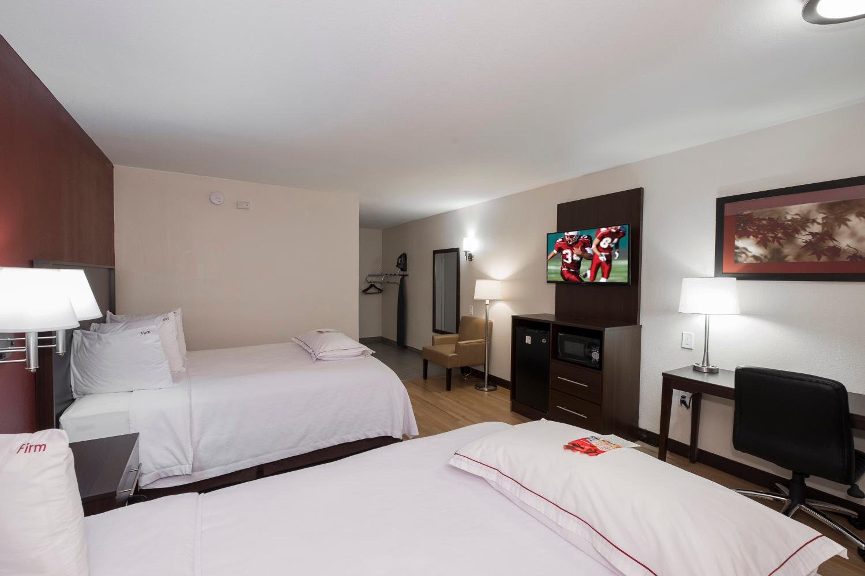 Premium Room with Two Queen Beds Smoke Free - Photo 1