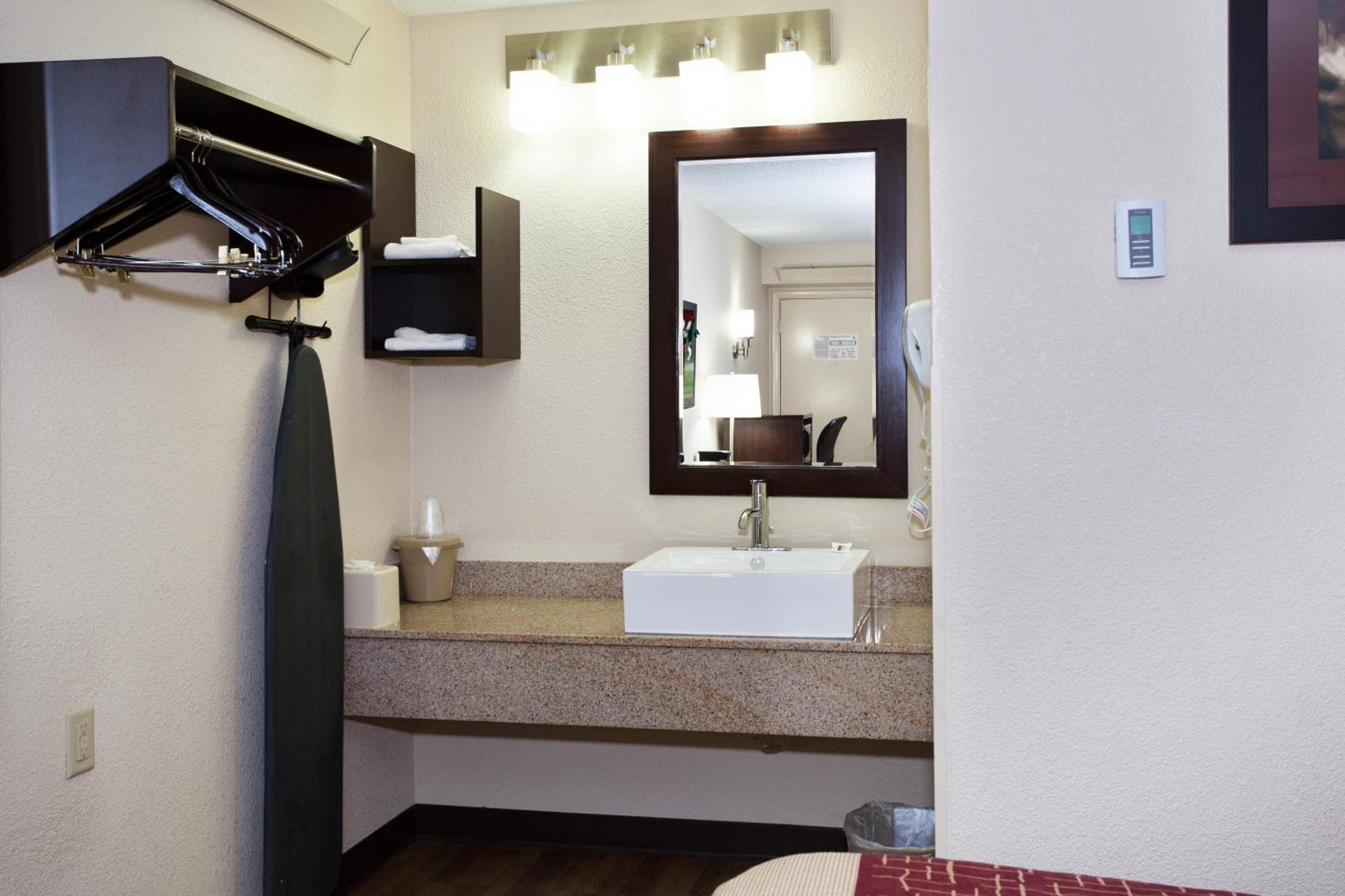  Superior King Room Smoke Free - Photo 6