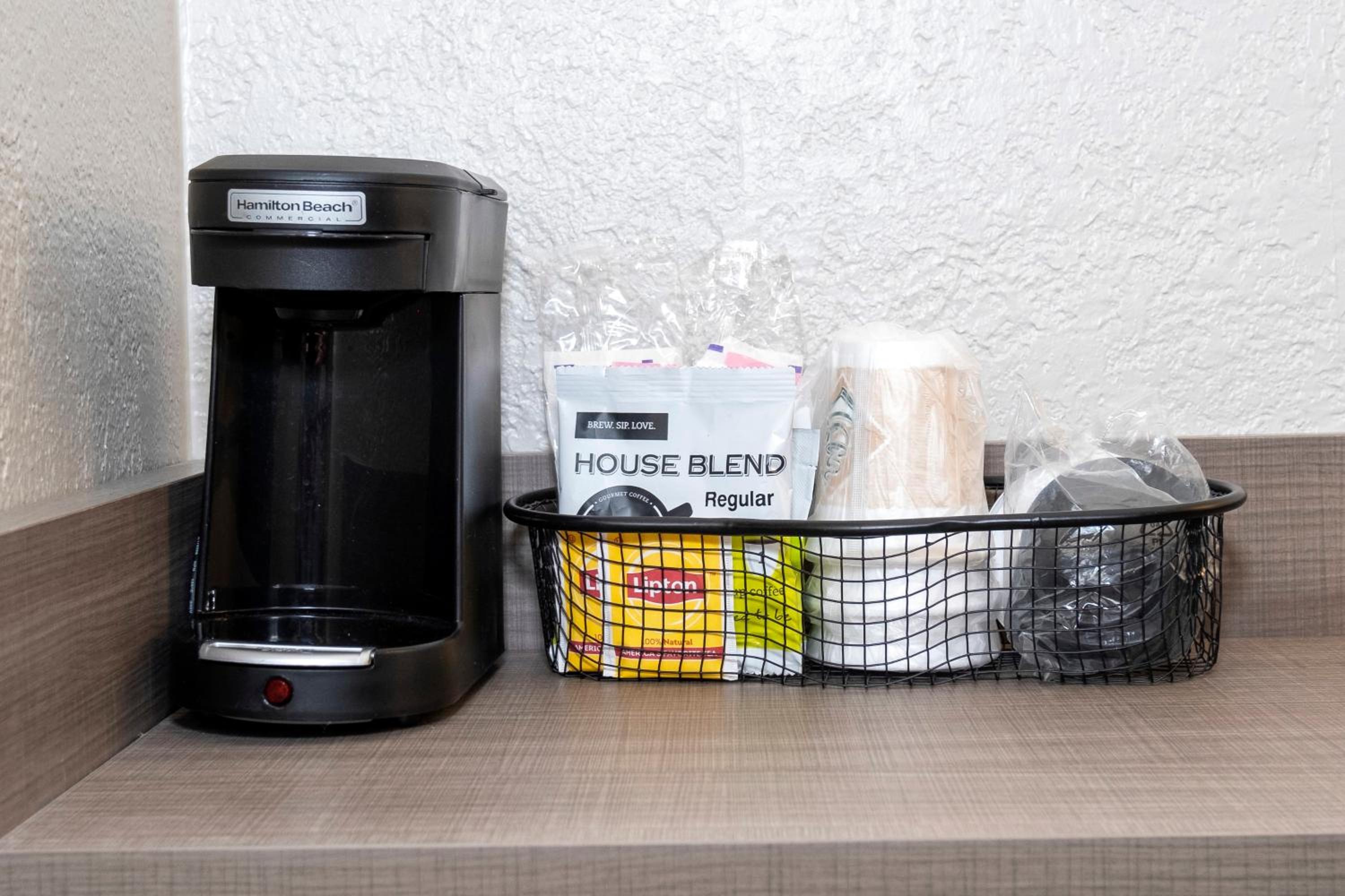 Superior King Room Smoke Free - Photo 10