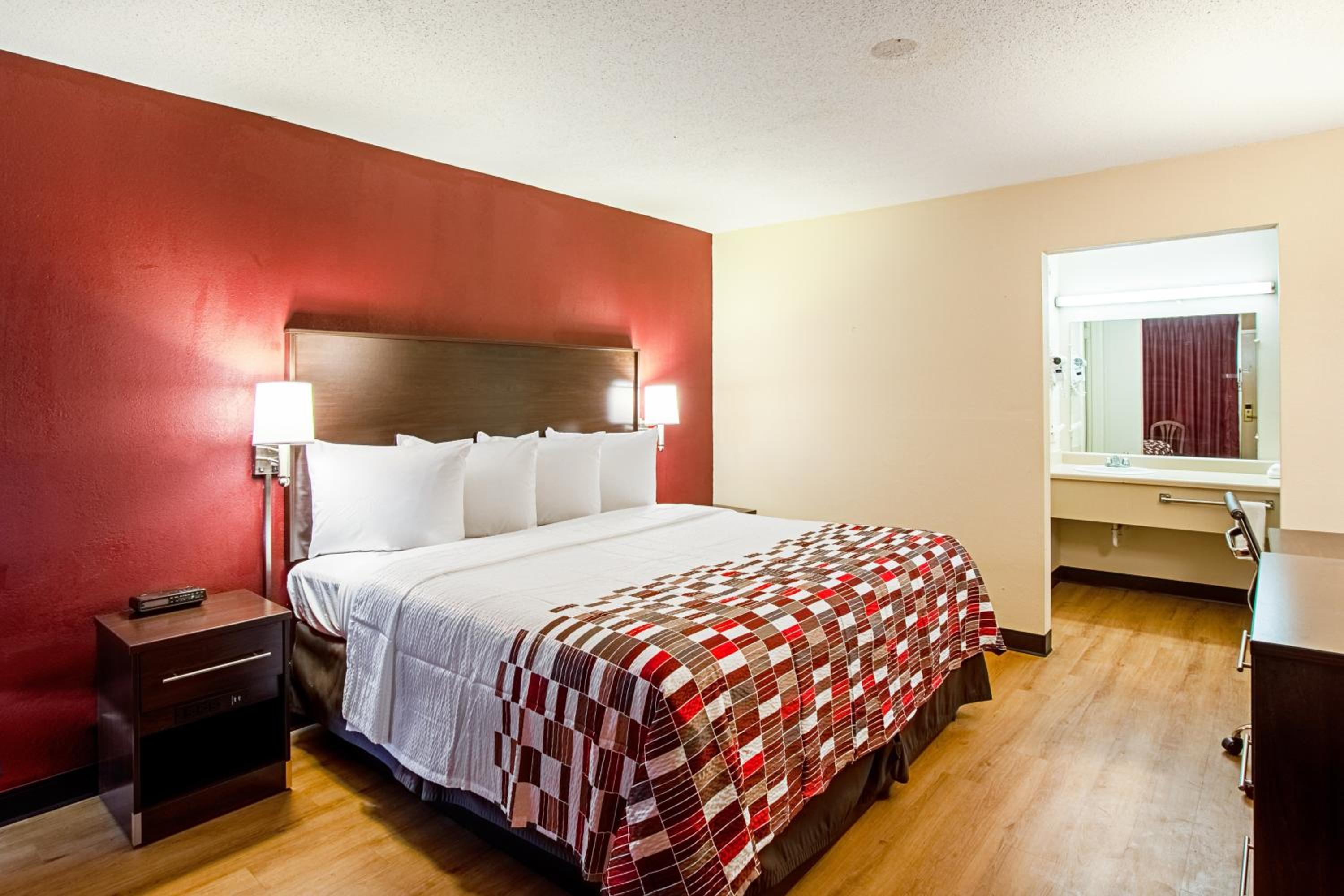 Superior King Room Non-Smoking - Photo 2