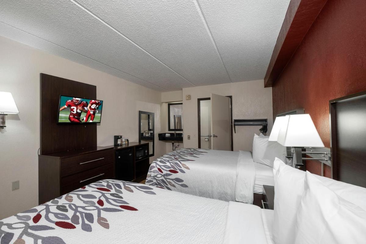 Deluxe Room with Two Double Beds Non-Smoking