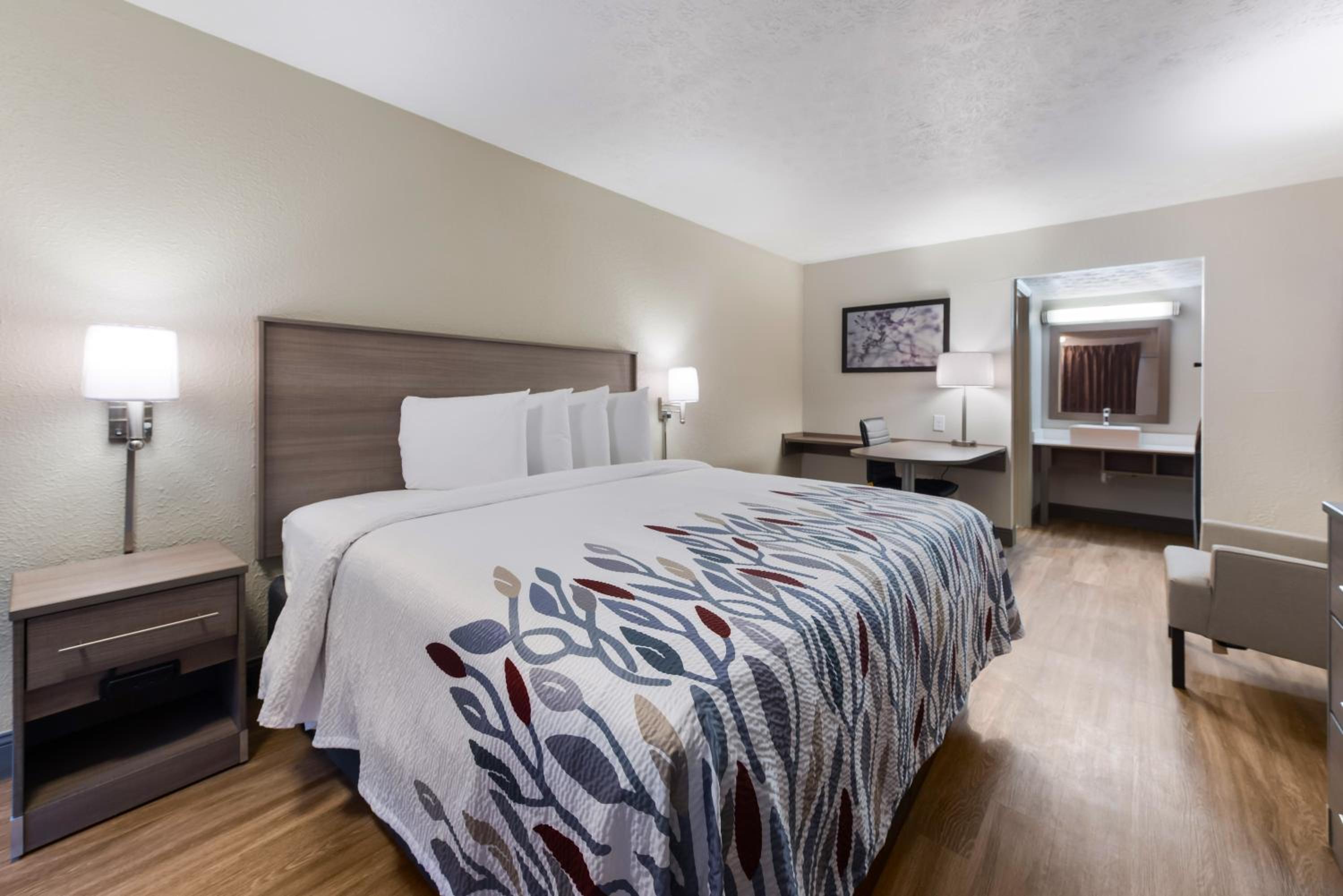 Superior King Room Smoke Free - Photo 1