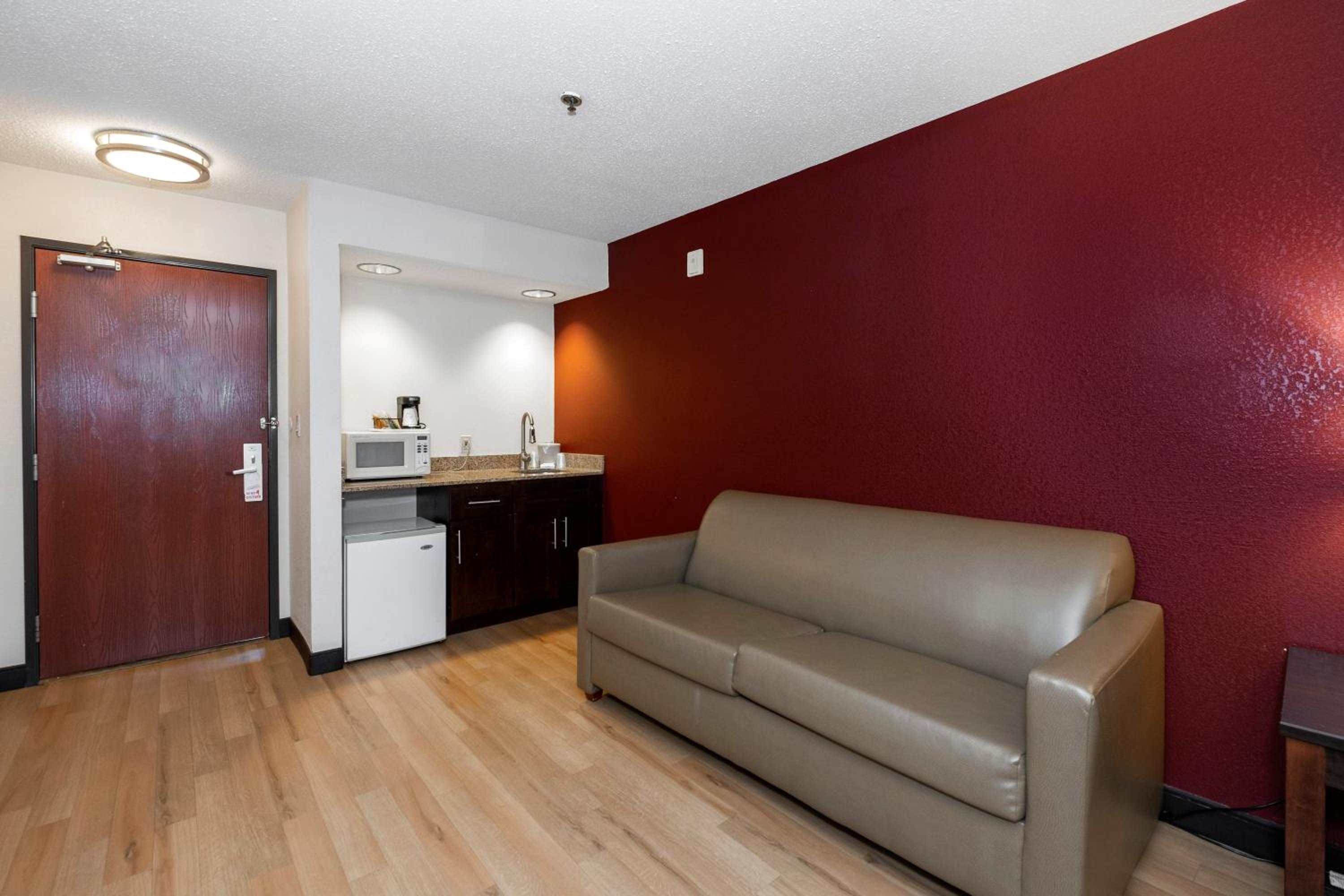 Suite with Two Double Beds Smoke Free - Photo 2