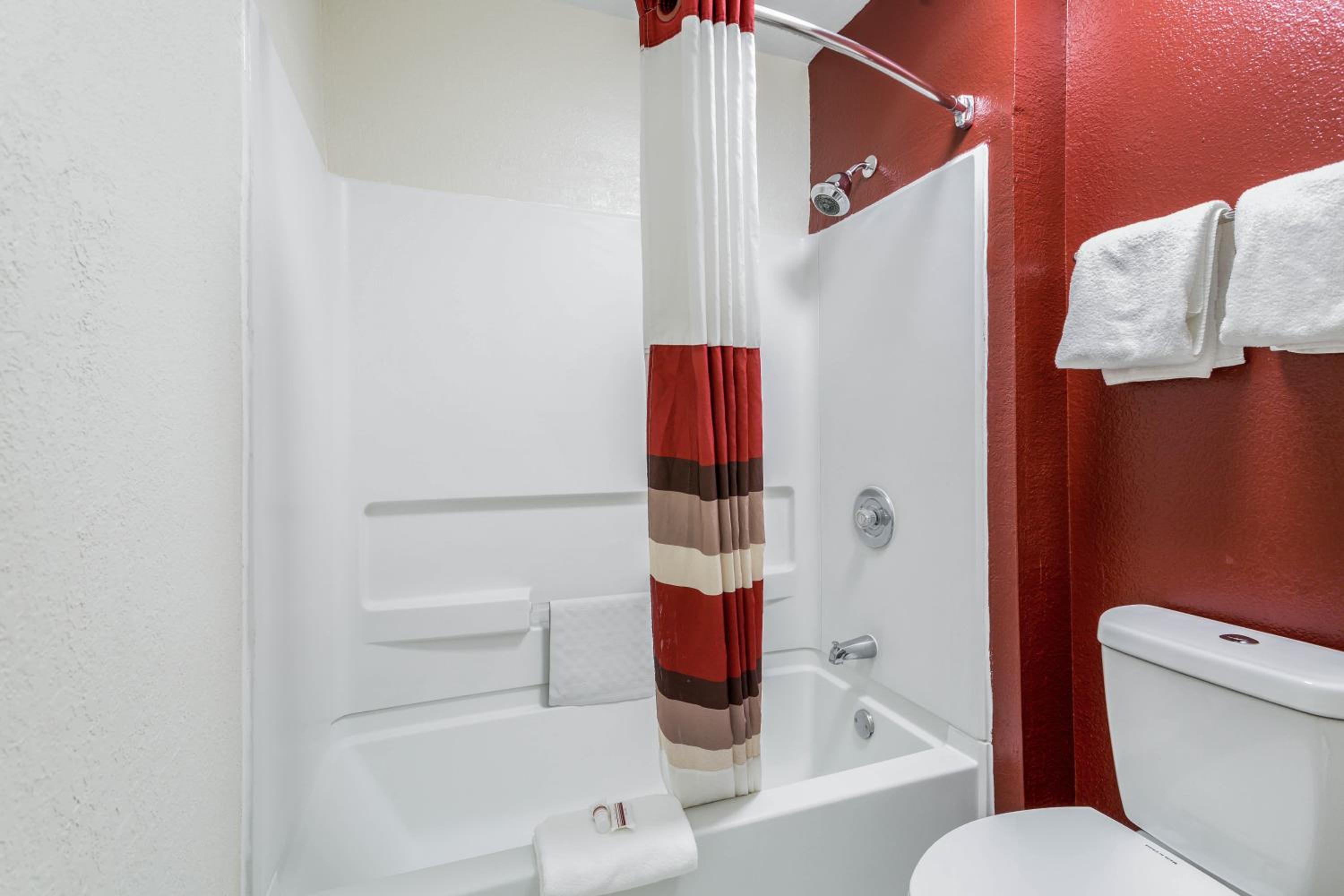 Suite with Two Queen Beds Smoke Free photo 2