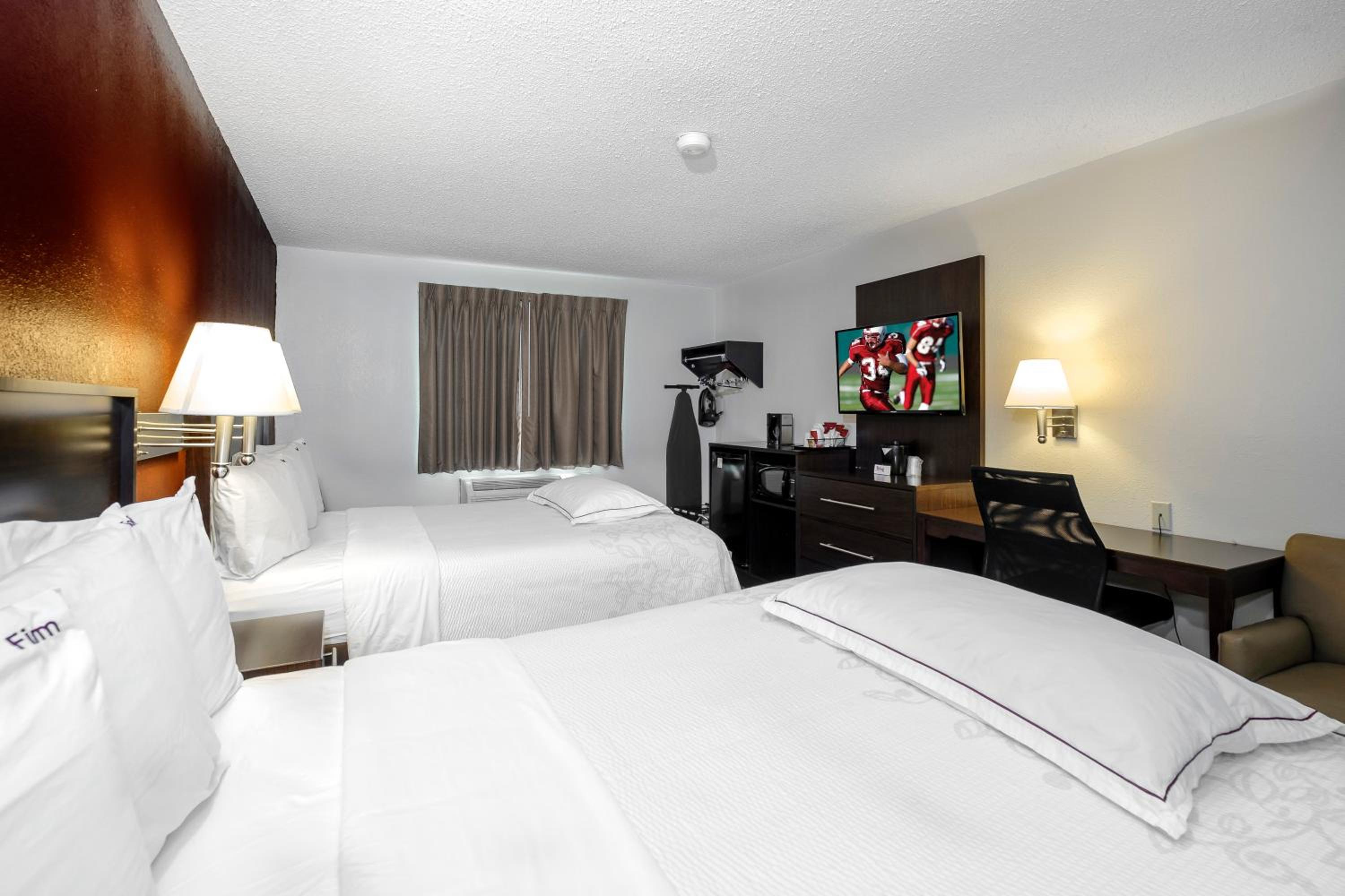 Premium Room with Two Queen Beds Disability Access Smoke Free (Upgraded Bedding and Snack Box) photo 3