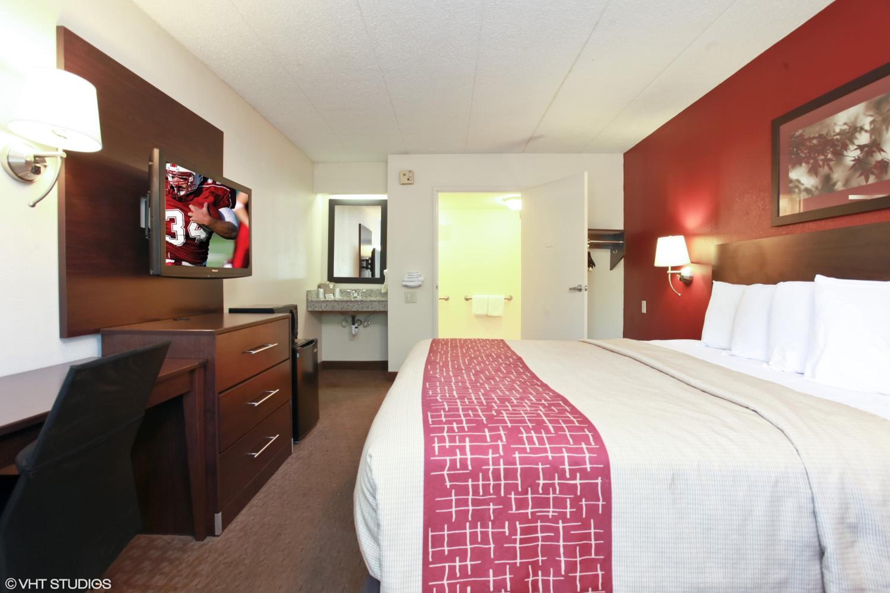 Standard King Room Disability Access Non-Smoking