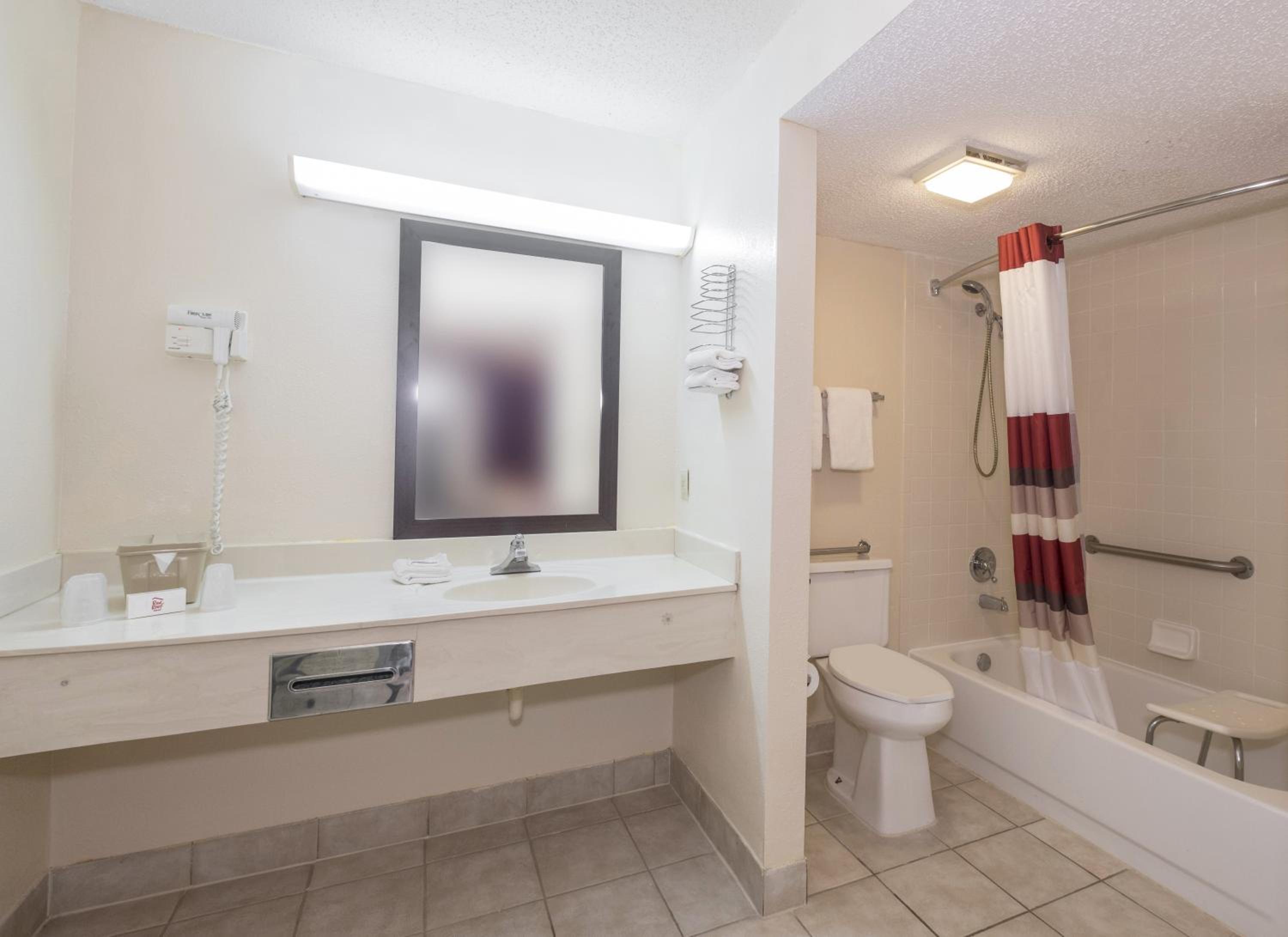 Superior King Room Non-Smoking - Photo 5