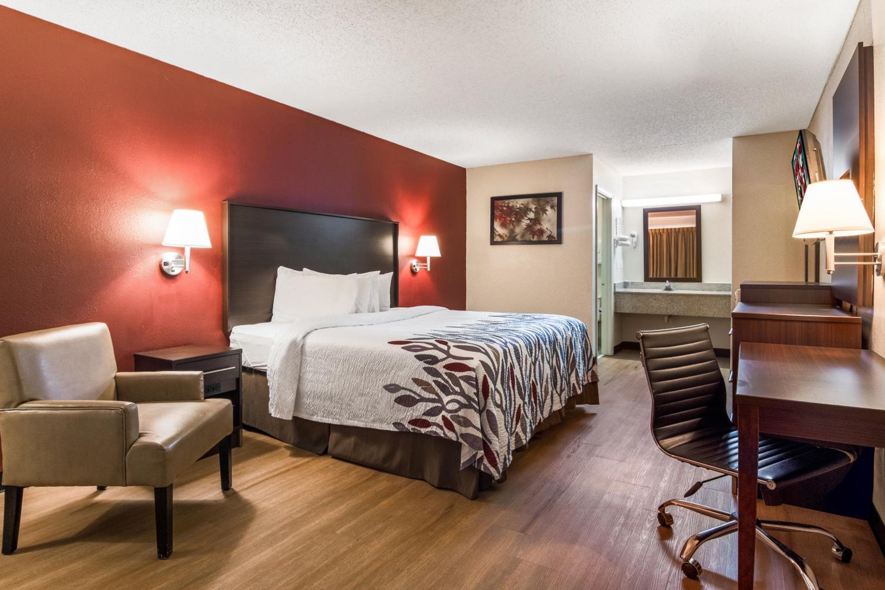 Superior King Room Non-Smoking - Photo 6