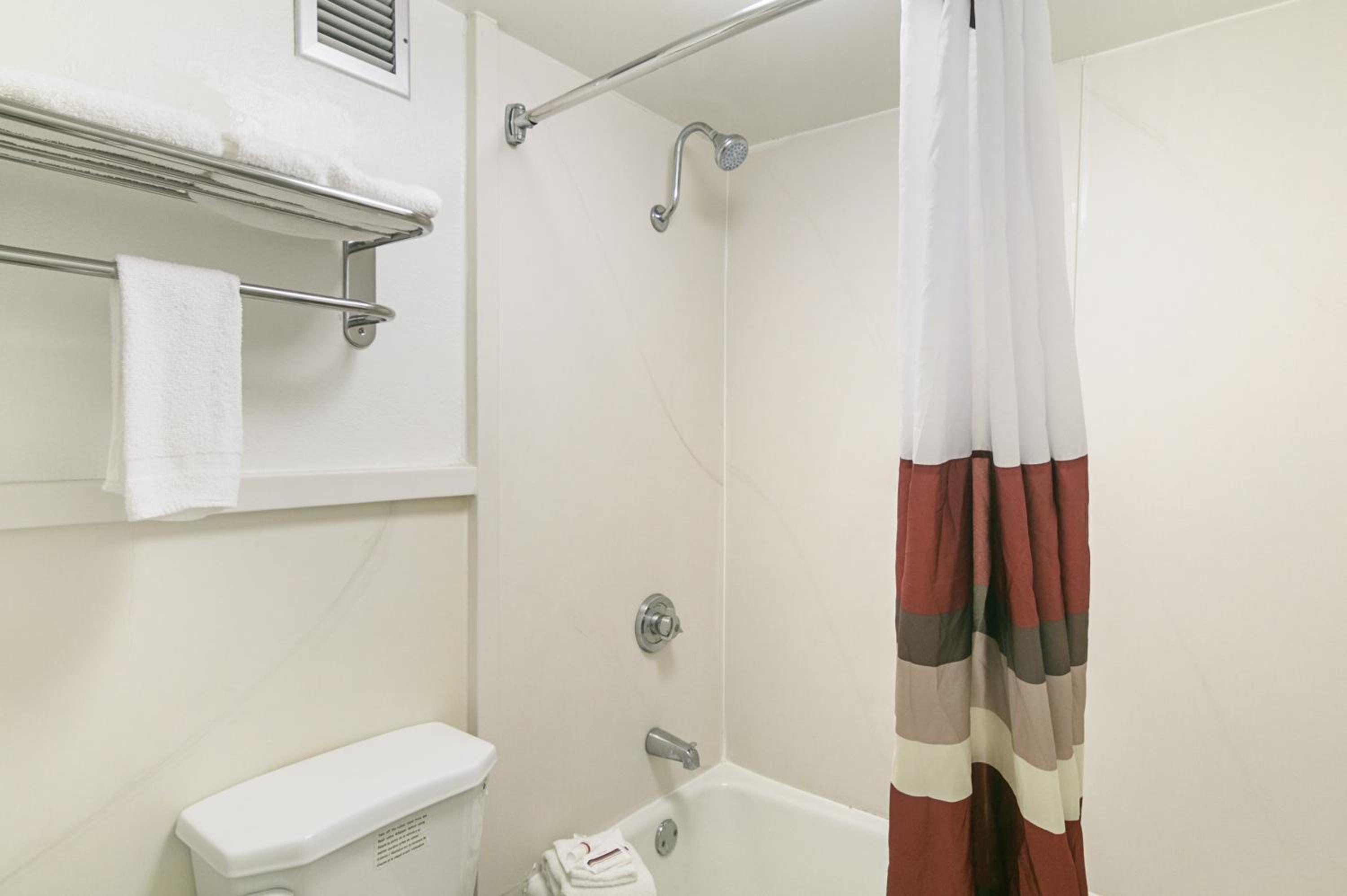 Superior King Room Non-Smoking - Photo 6