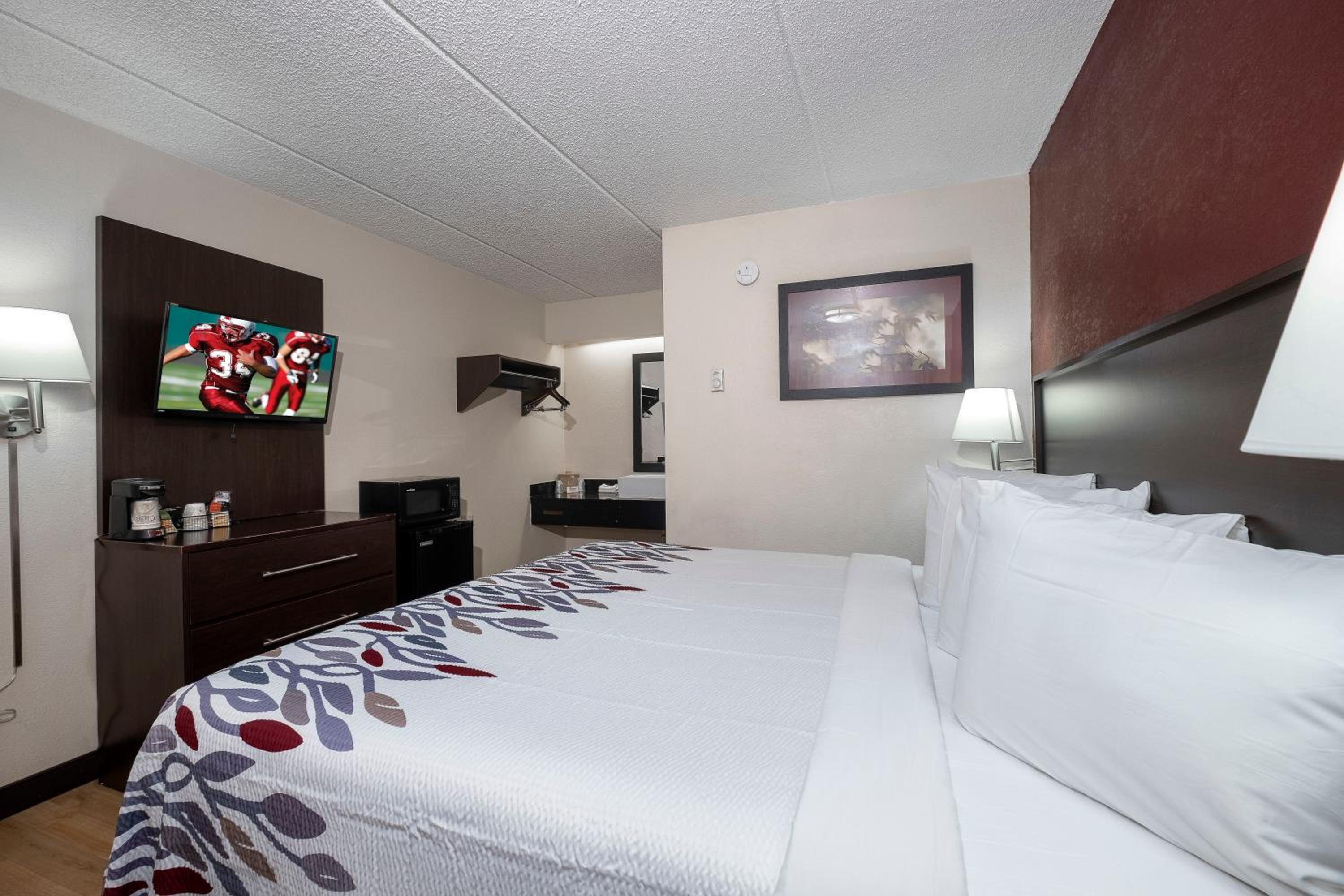 Deluxe King Room Non-Smoking - Photo 2