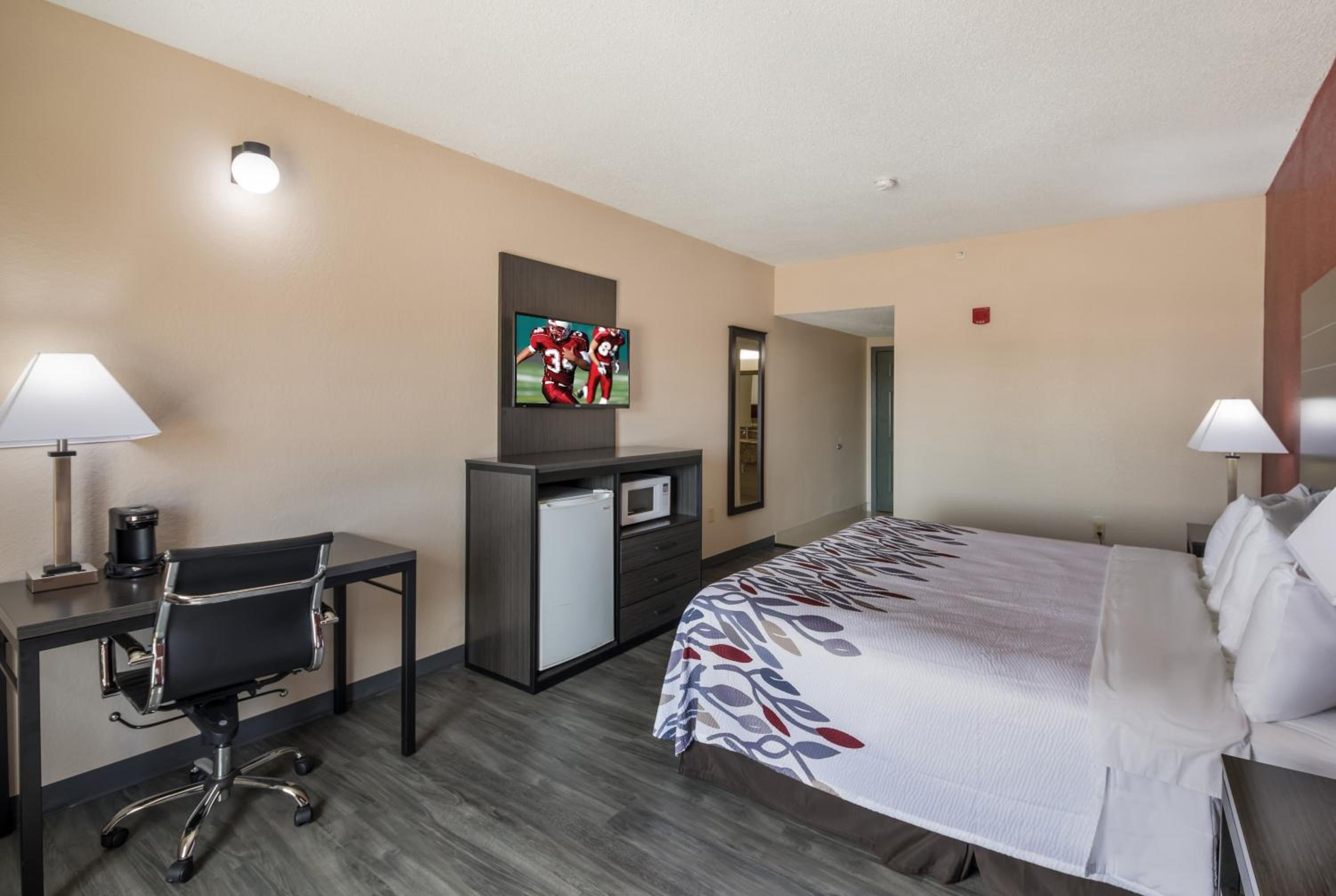 Superior King Room – Non Smoking - Photo 2