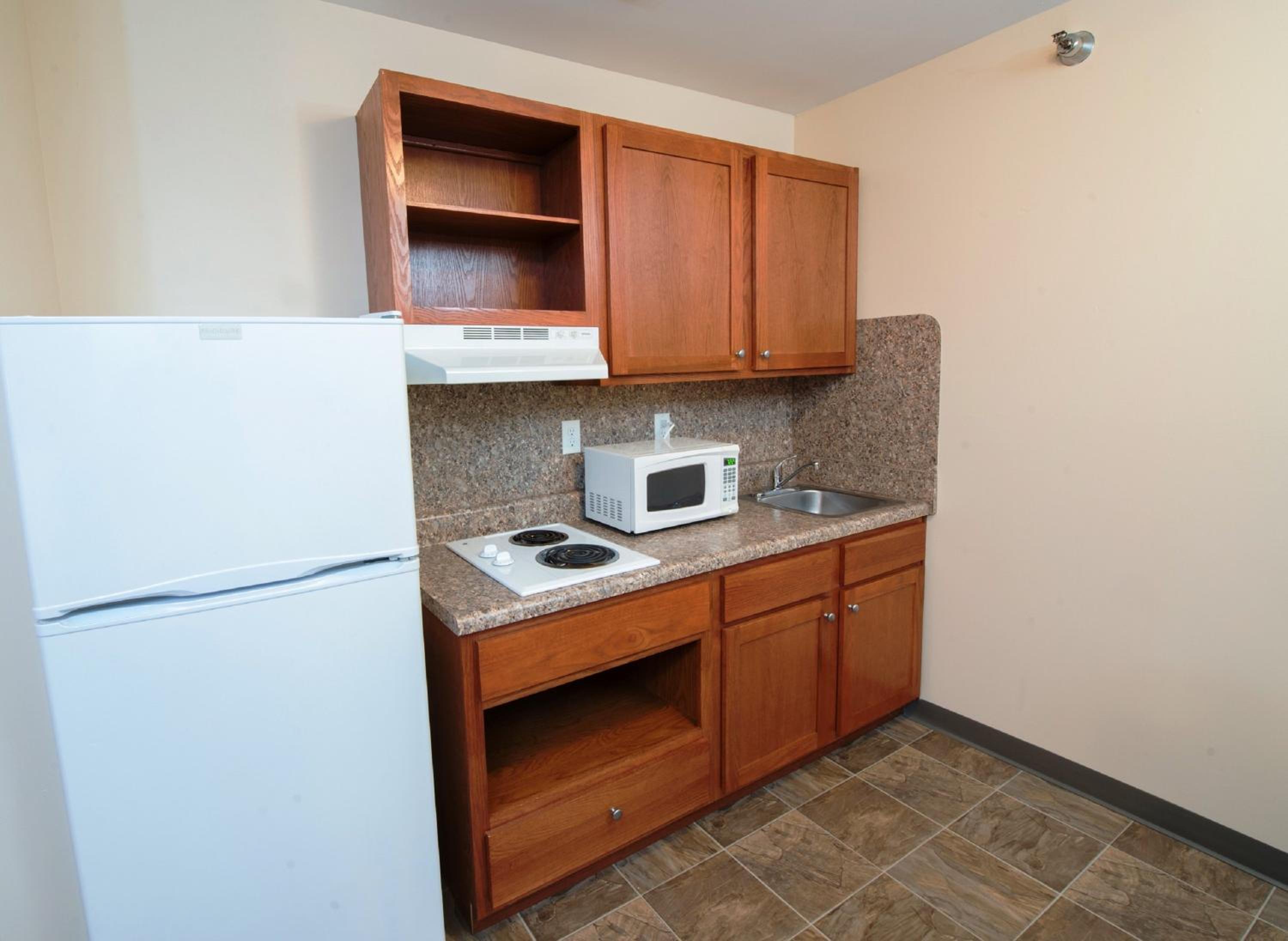 Suite Queen with Kitchen Non-Smoking photo 3