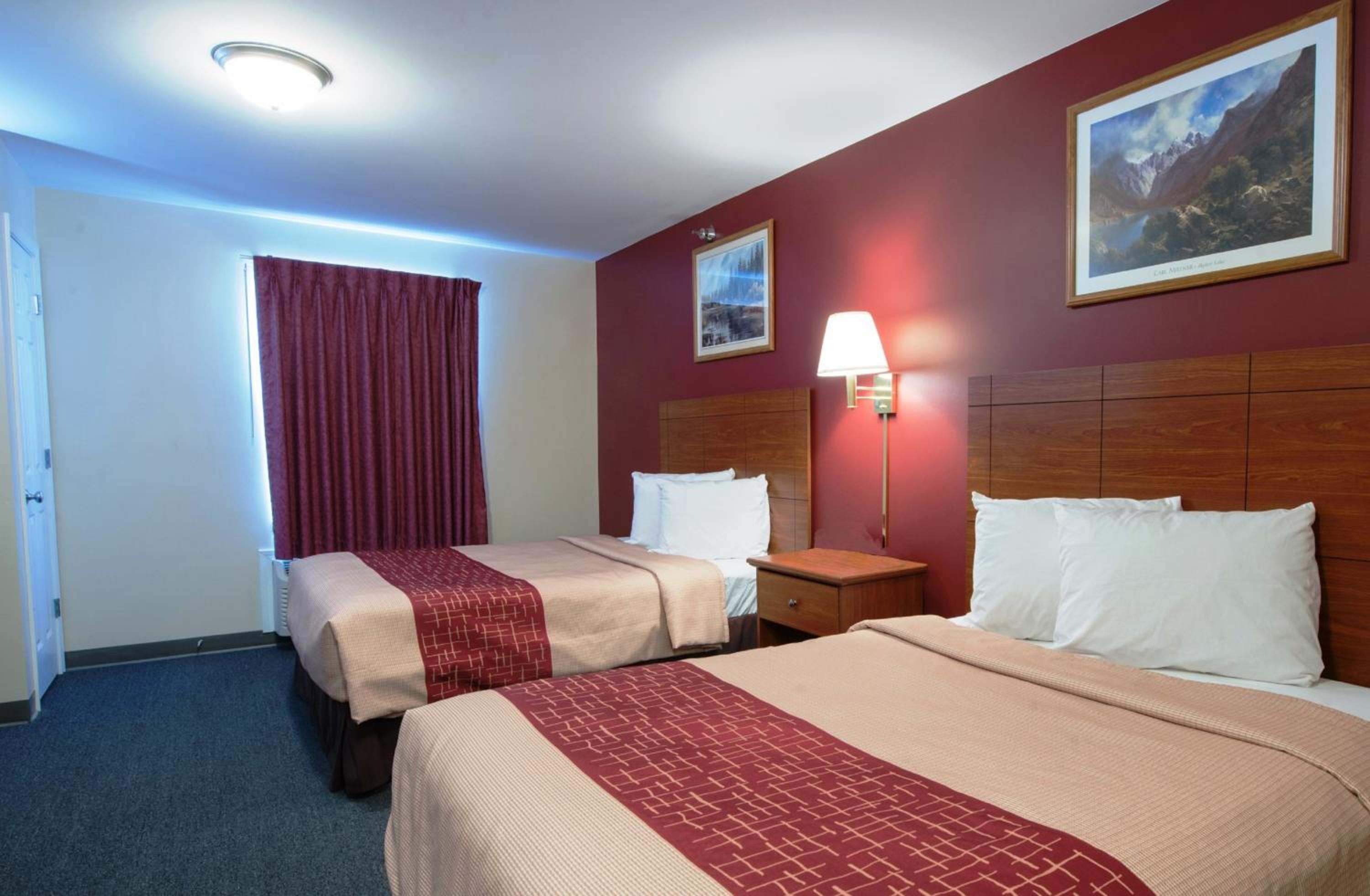 Suite with Two Double Beds with Kitchen Non-Smoking photo 3