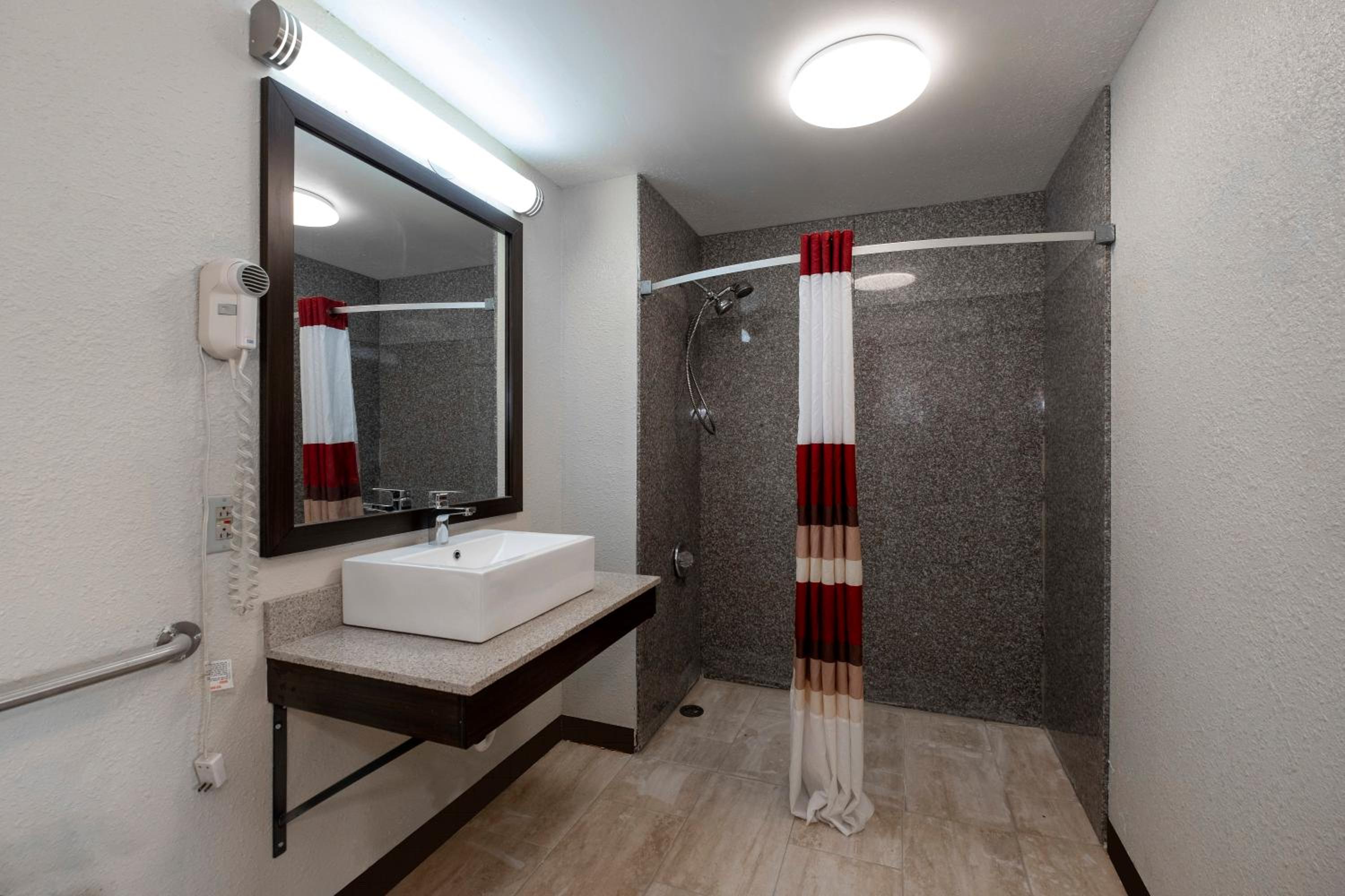 Superior King Room Disability Access Non-Smoking