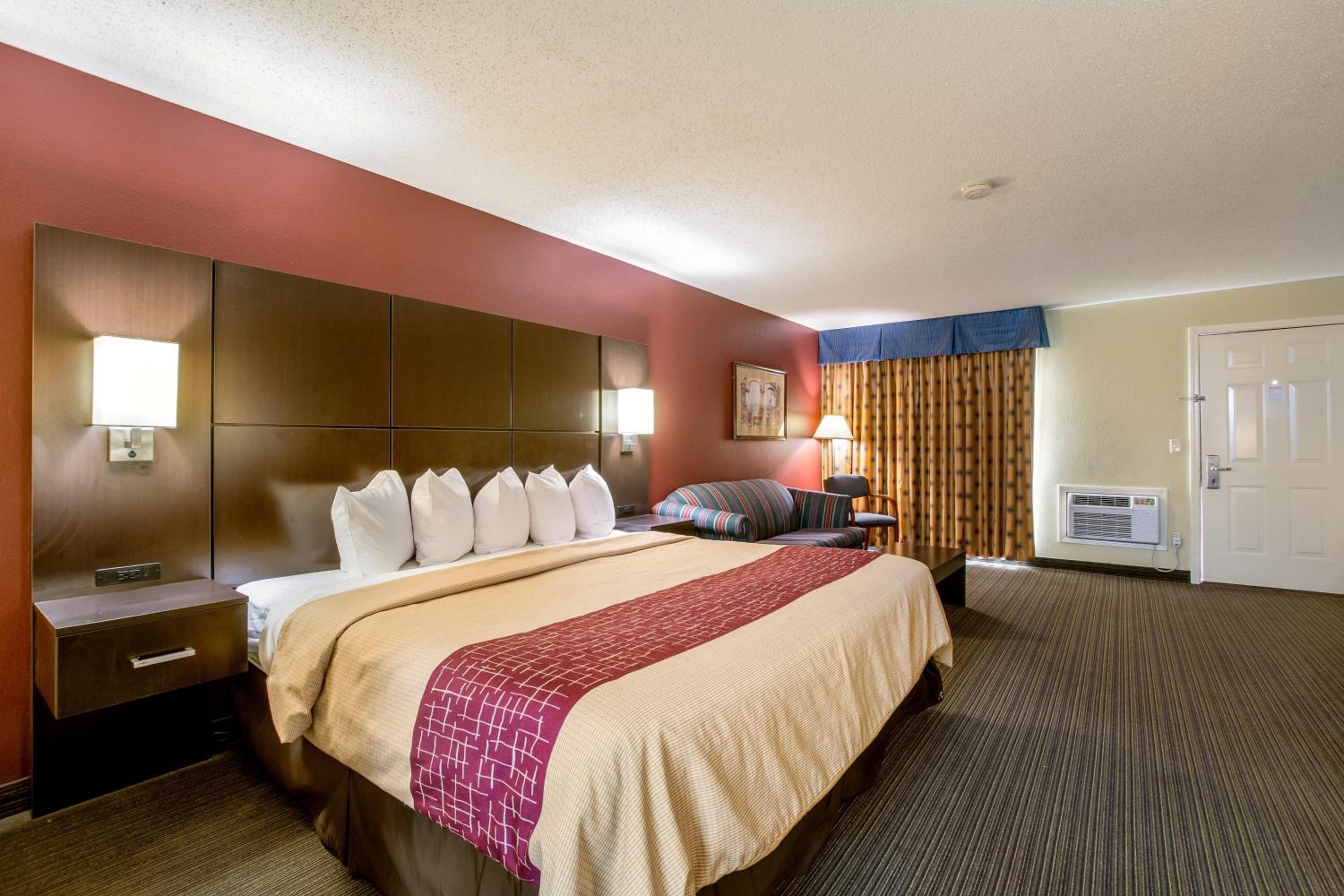 Superior King Room Disability Access Non-Smoking