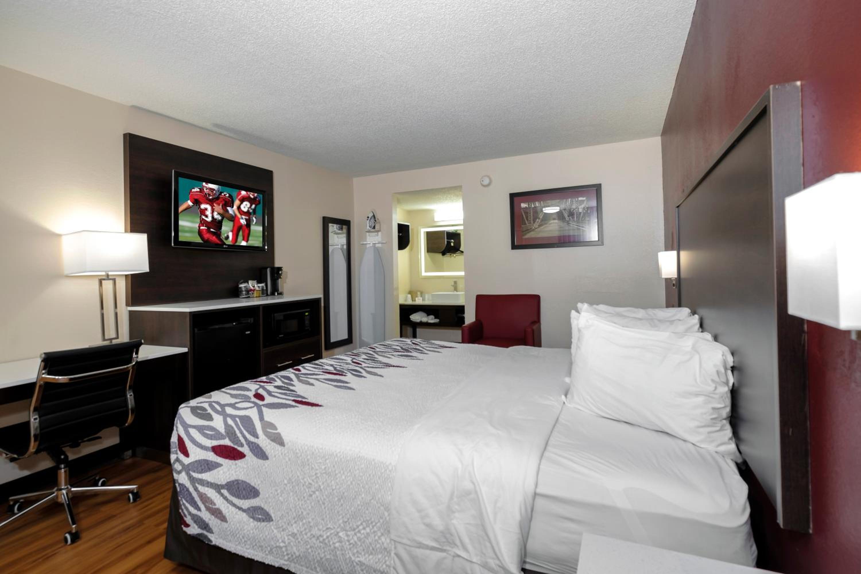 Superior King Room - Non-Smoking photo 2