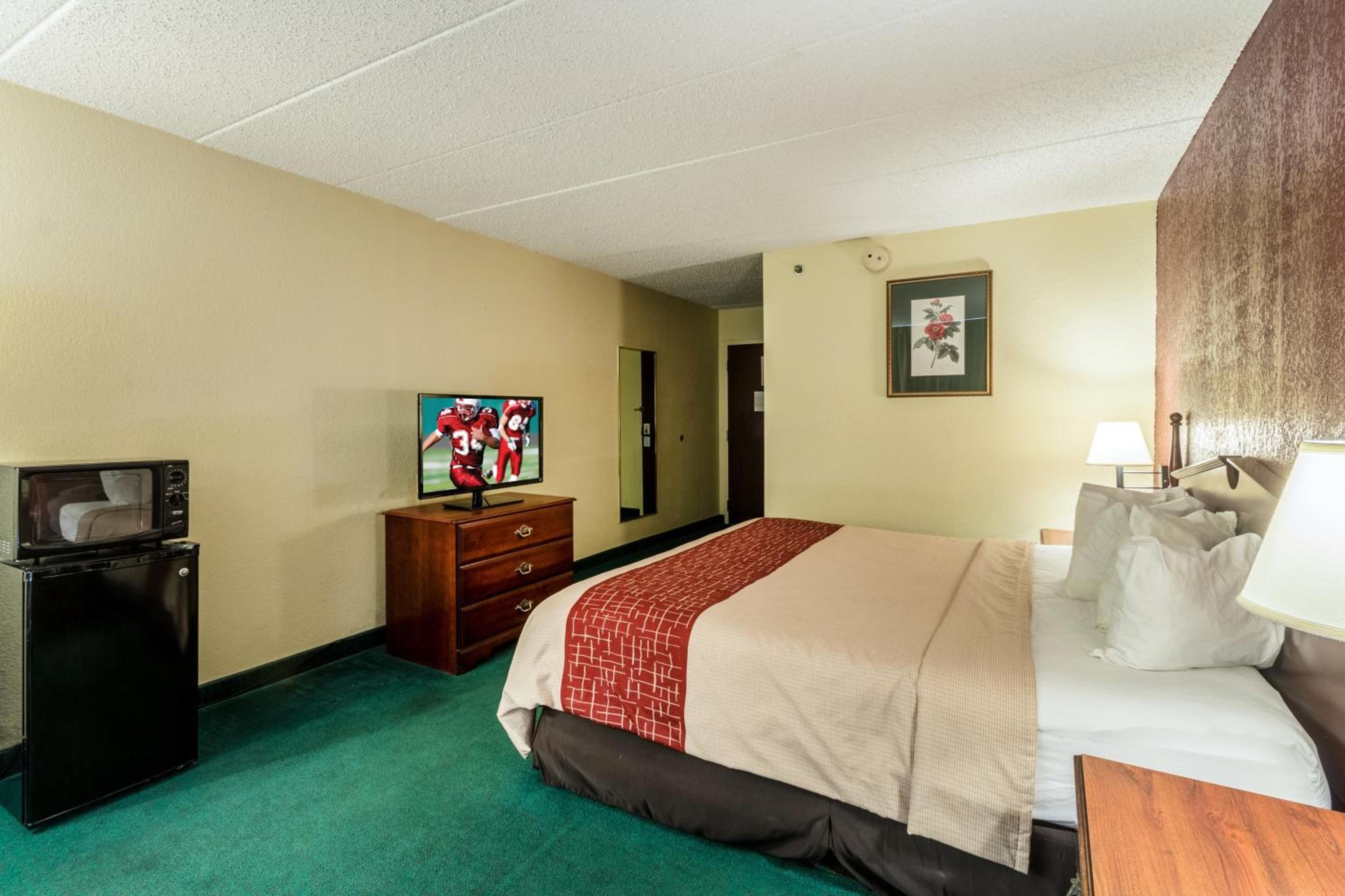 Superior King Room Non-Smoking - Photo 3