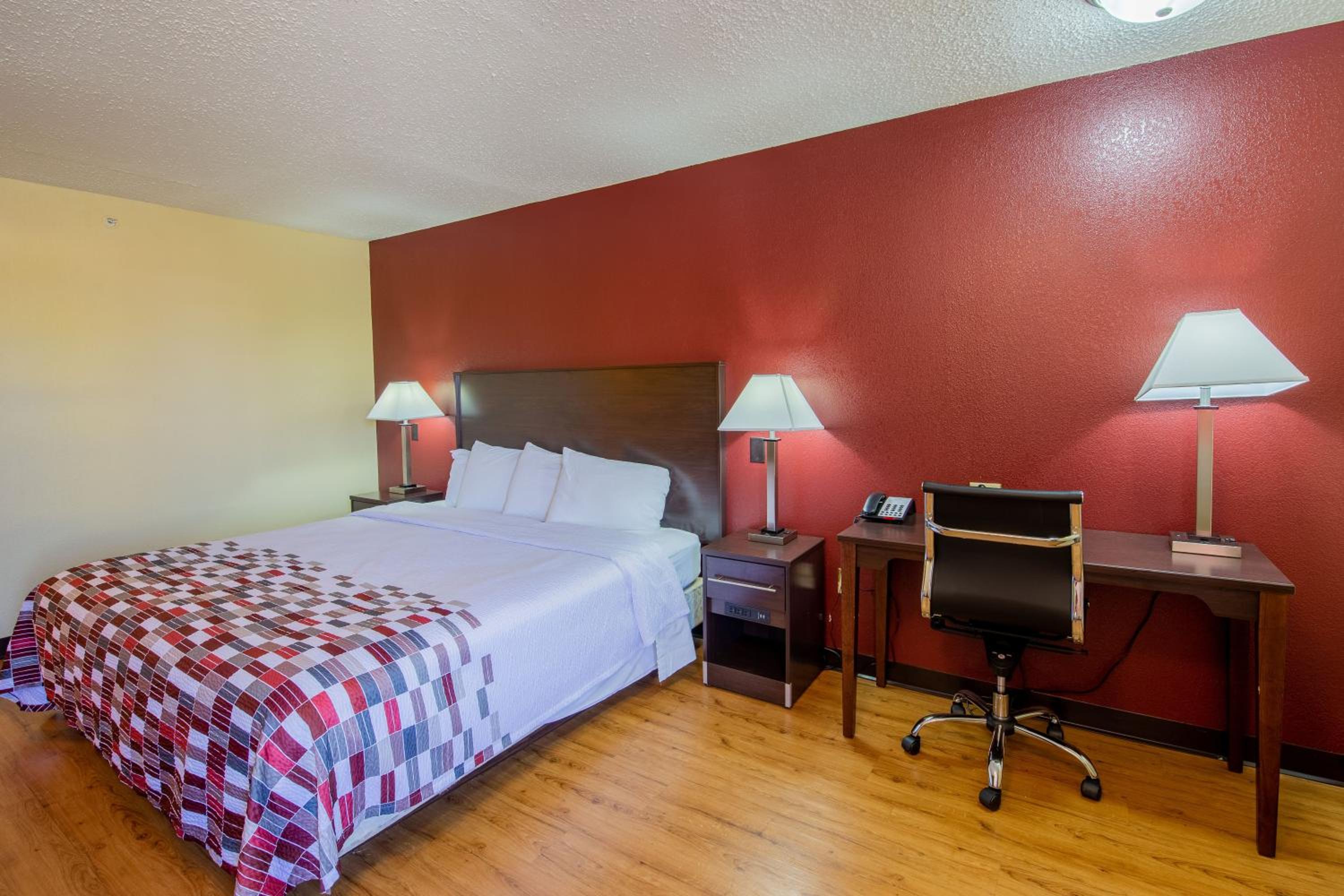 Superior King Room Non-Smoking - Photo 6
