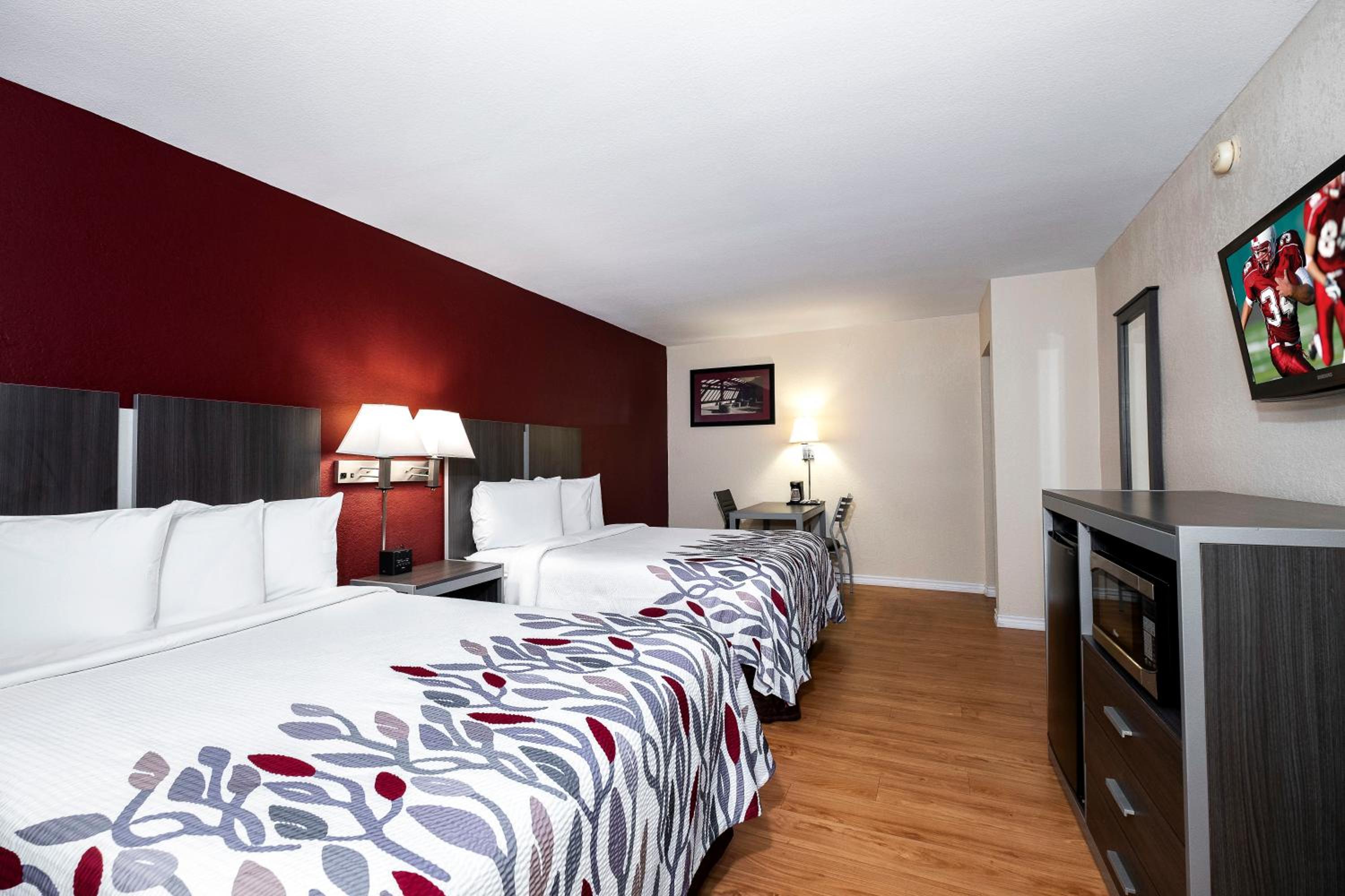  Deluxe Double Room with Two Double Beds Non-Smoking - Photo 3