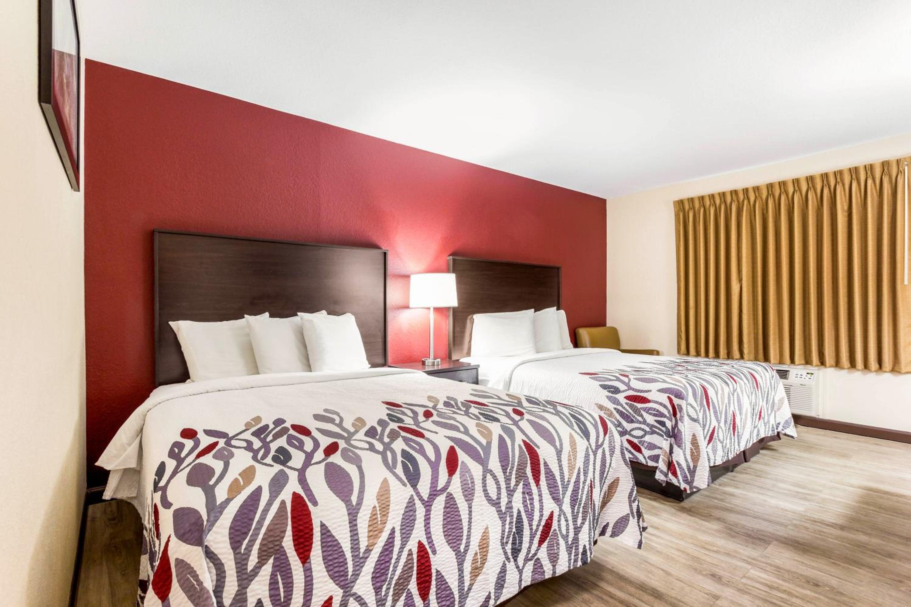 Double Room with Two Double Beds - Non-Smoking photo 1