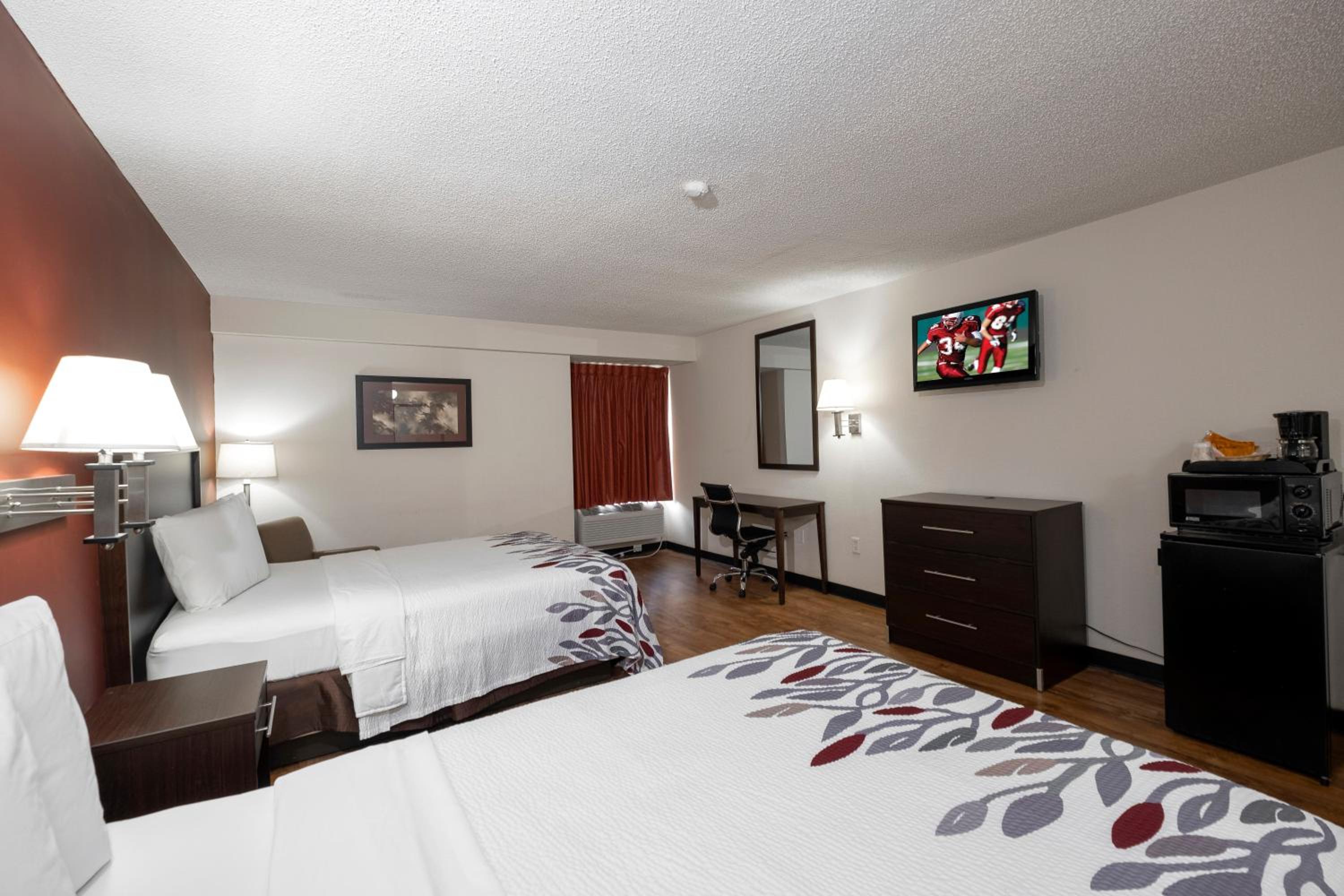 Deluxe Double Room with Two Double Beds Non-Smoking - Photo 8