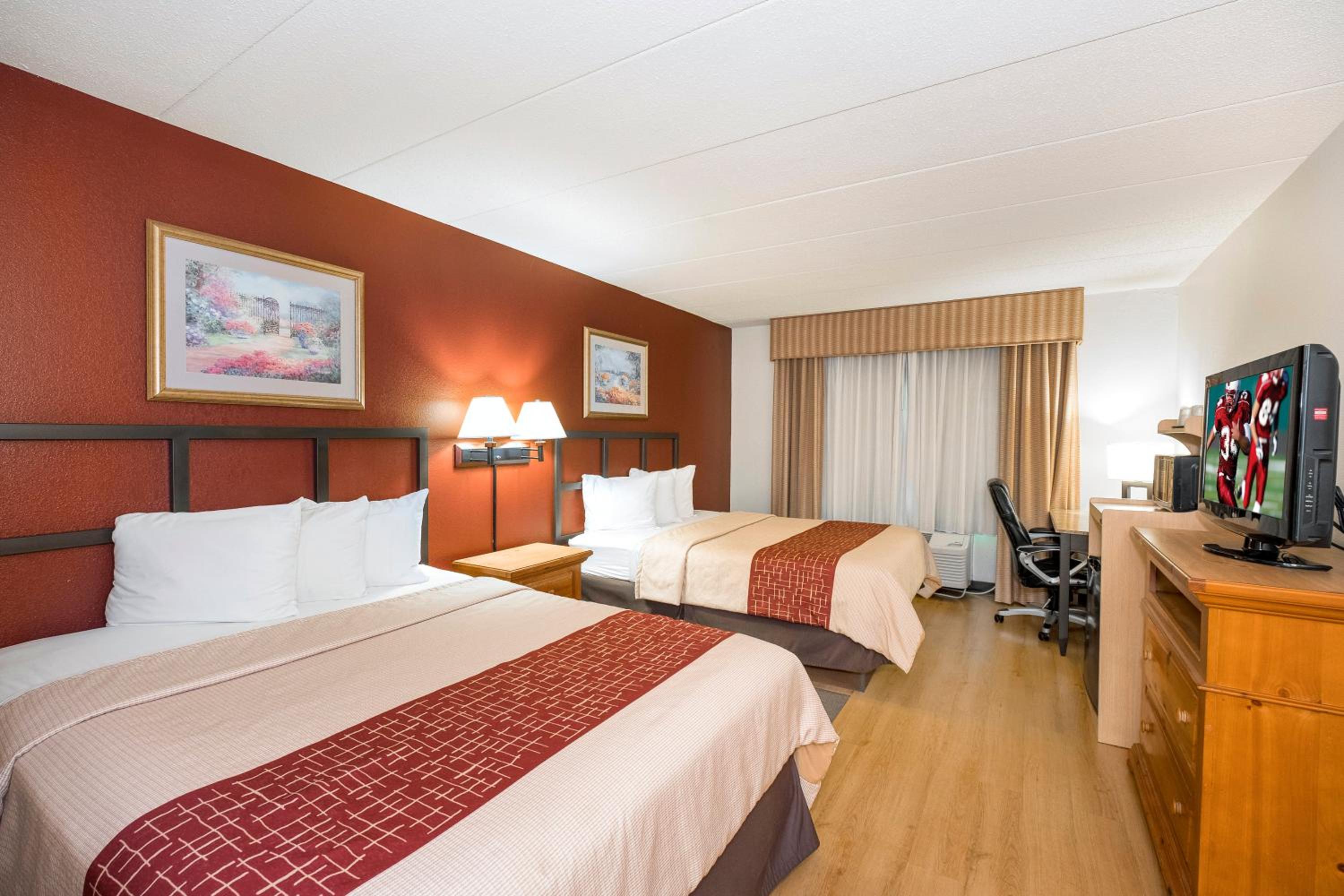Deluxe Room with Two Queen Beds Non-Smoking photo 1