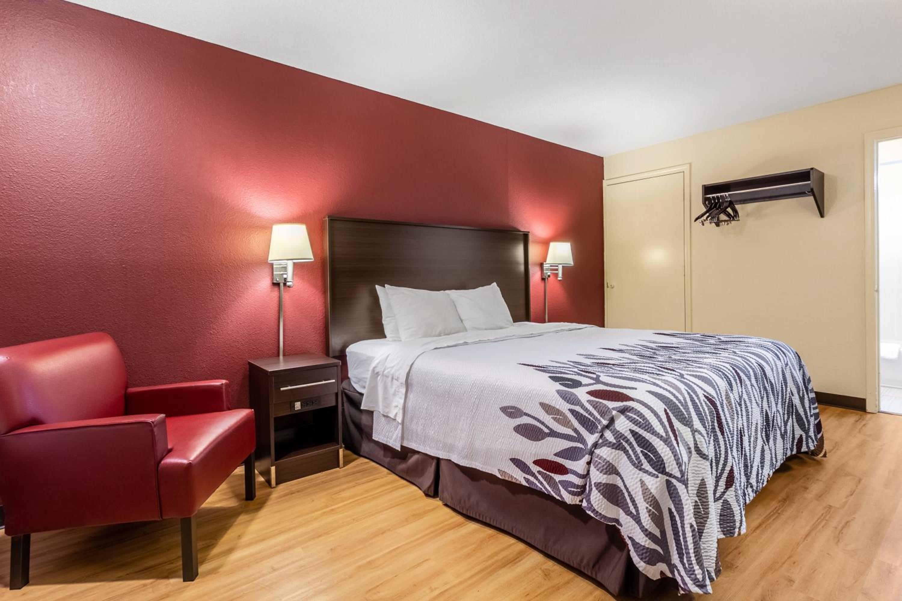 Superior King Room Non-Smoking - Photo 5
