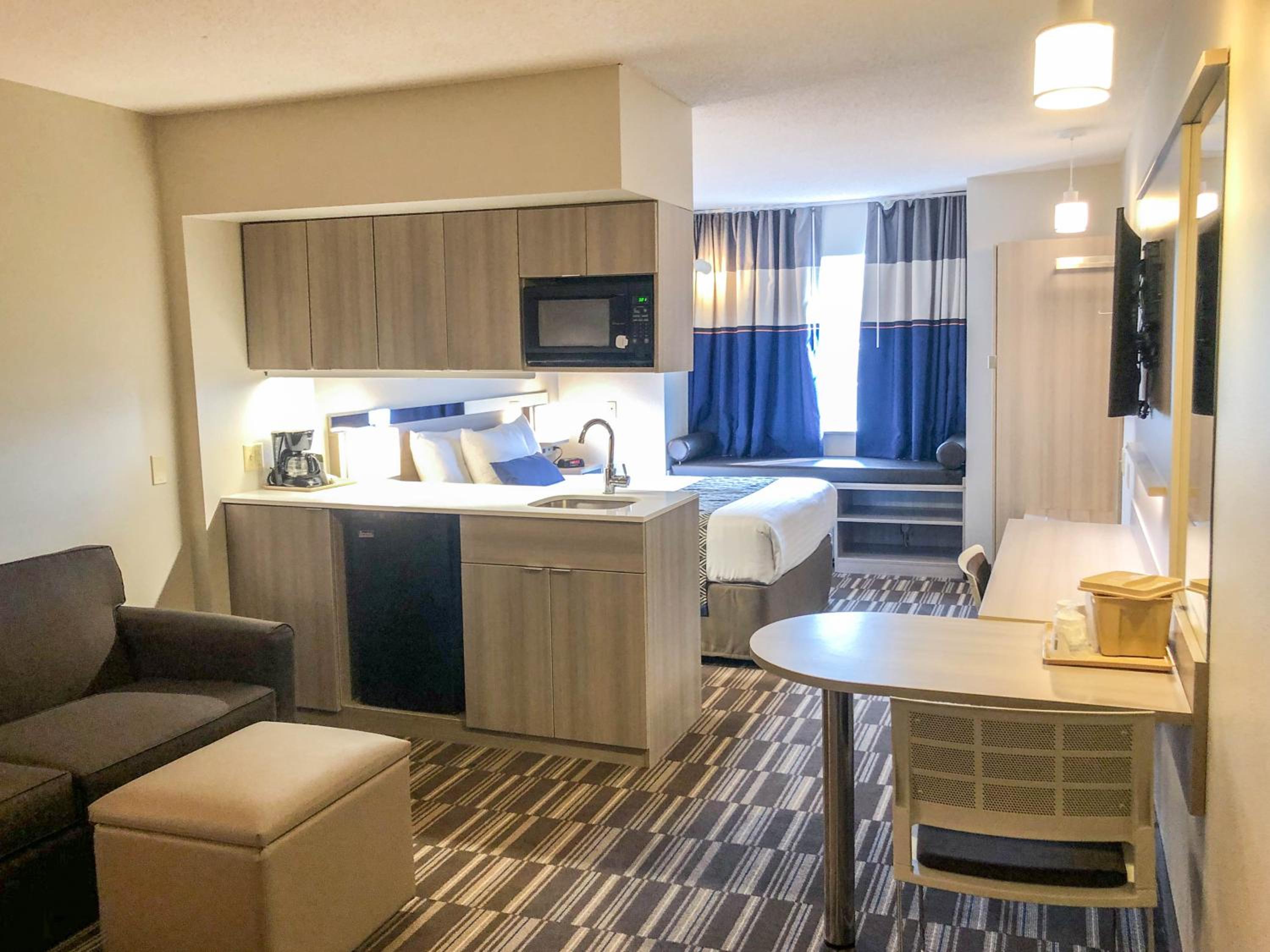 Studio Suite with 1 Queen Bed, Disability Access - Non-Smoking  - Photo 2