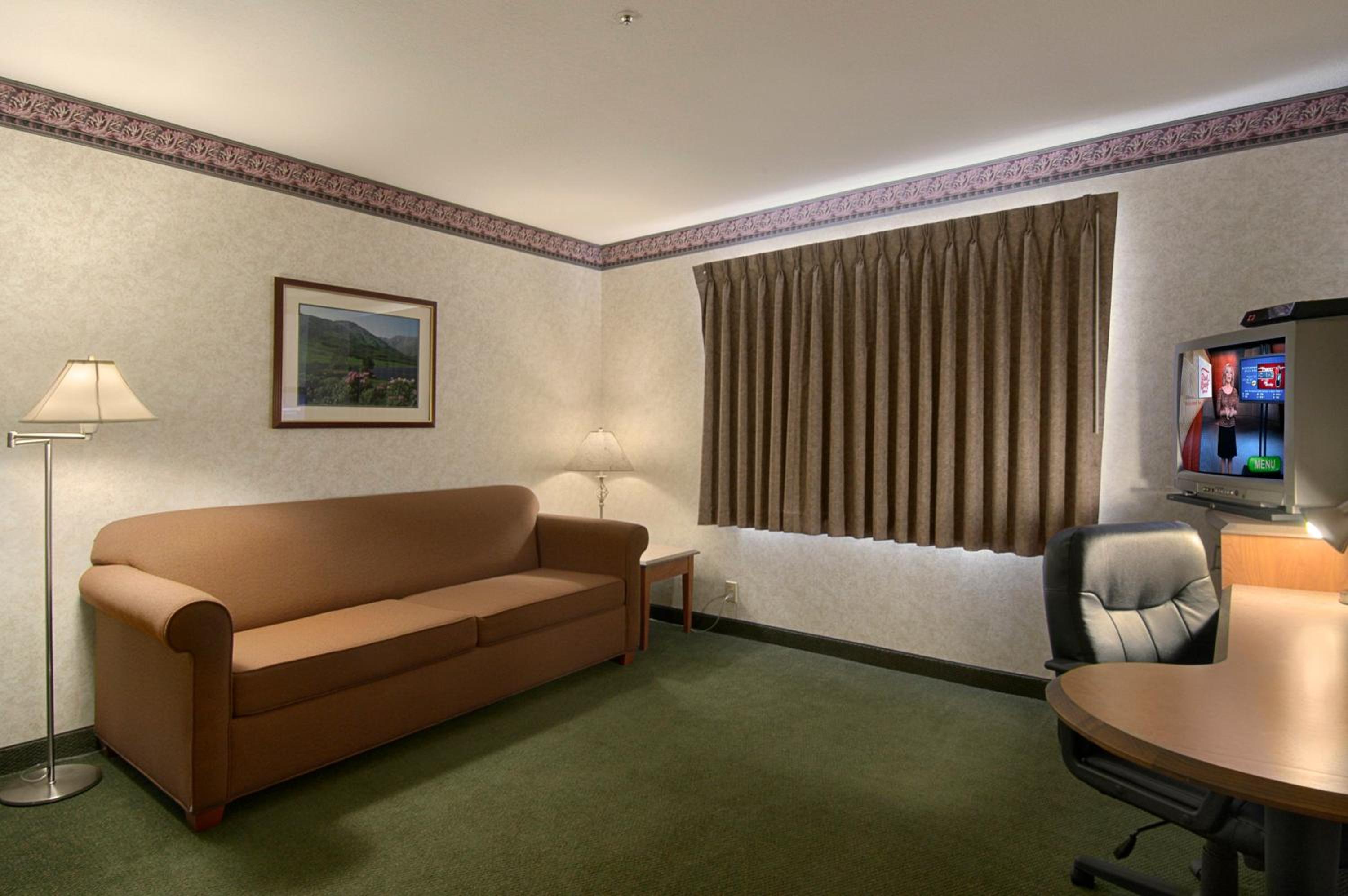 Suite 1 King Bed With Kitchen - Non Smoking