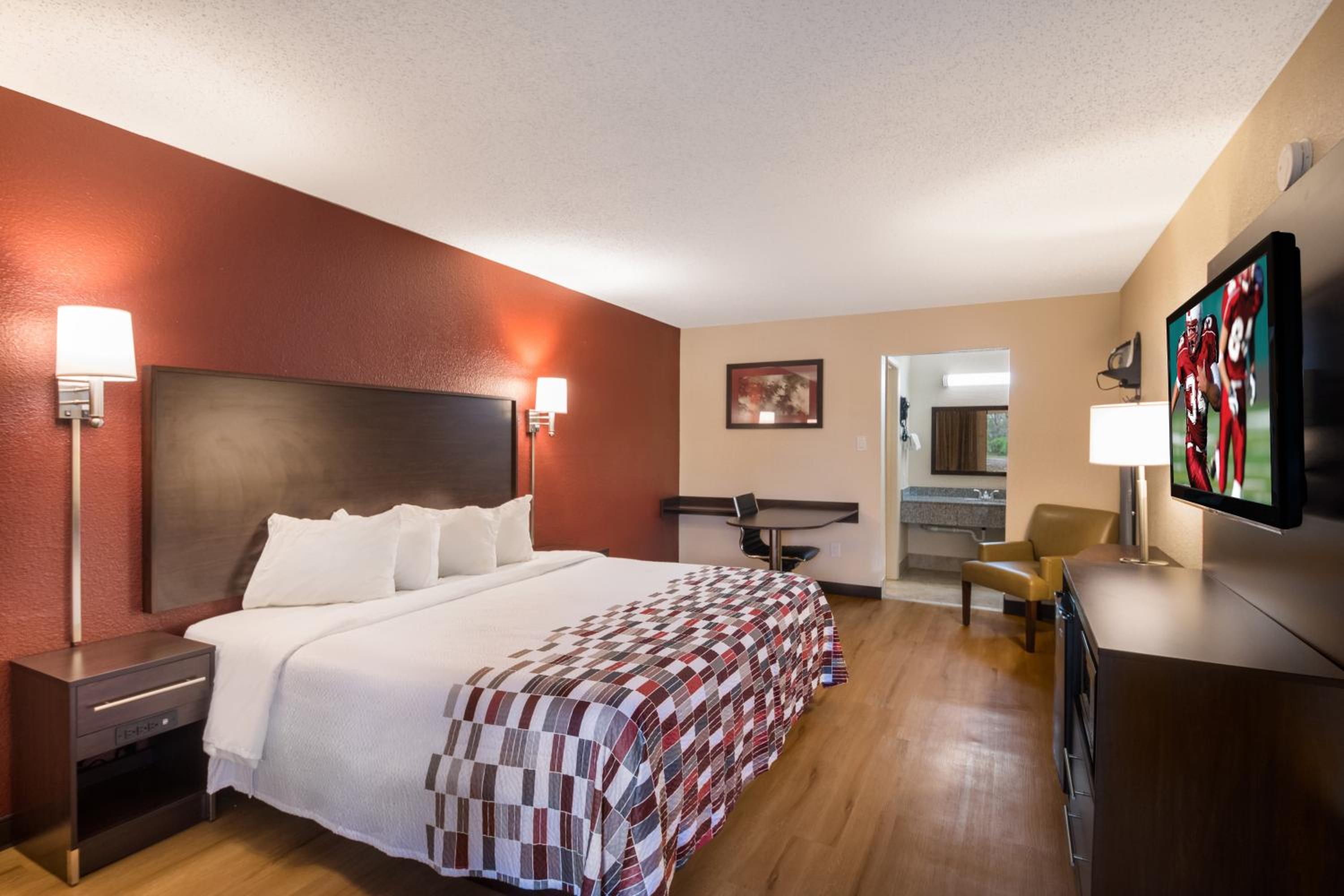 Superior King Room - Non-Smoking photo 1
