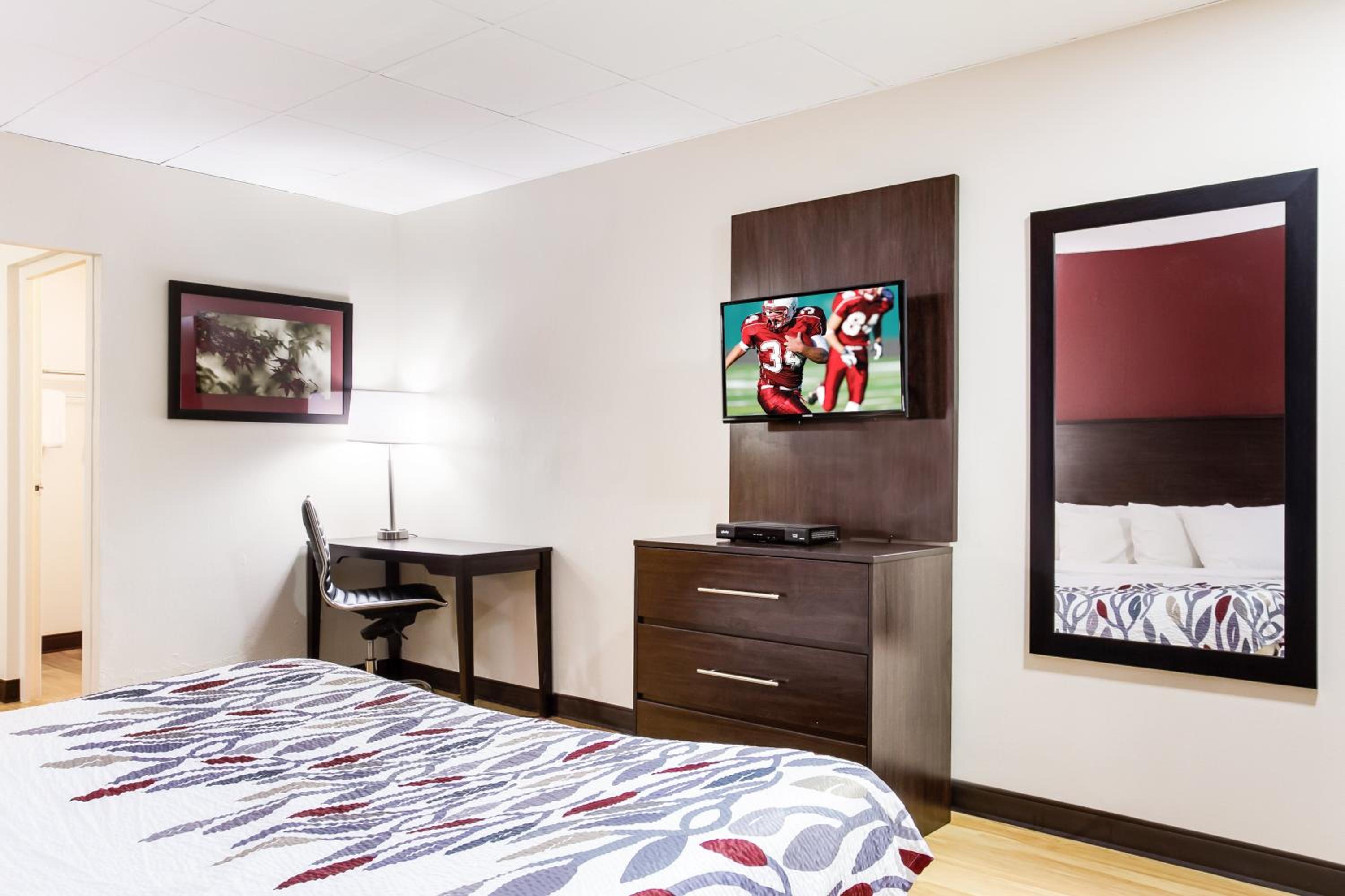 Suite King Room with Disability Access - Non-Smoking photo 1