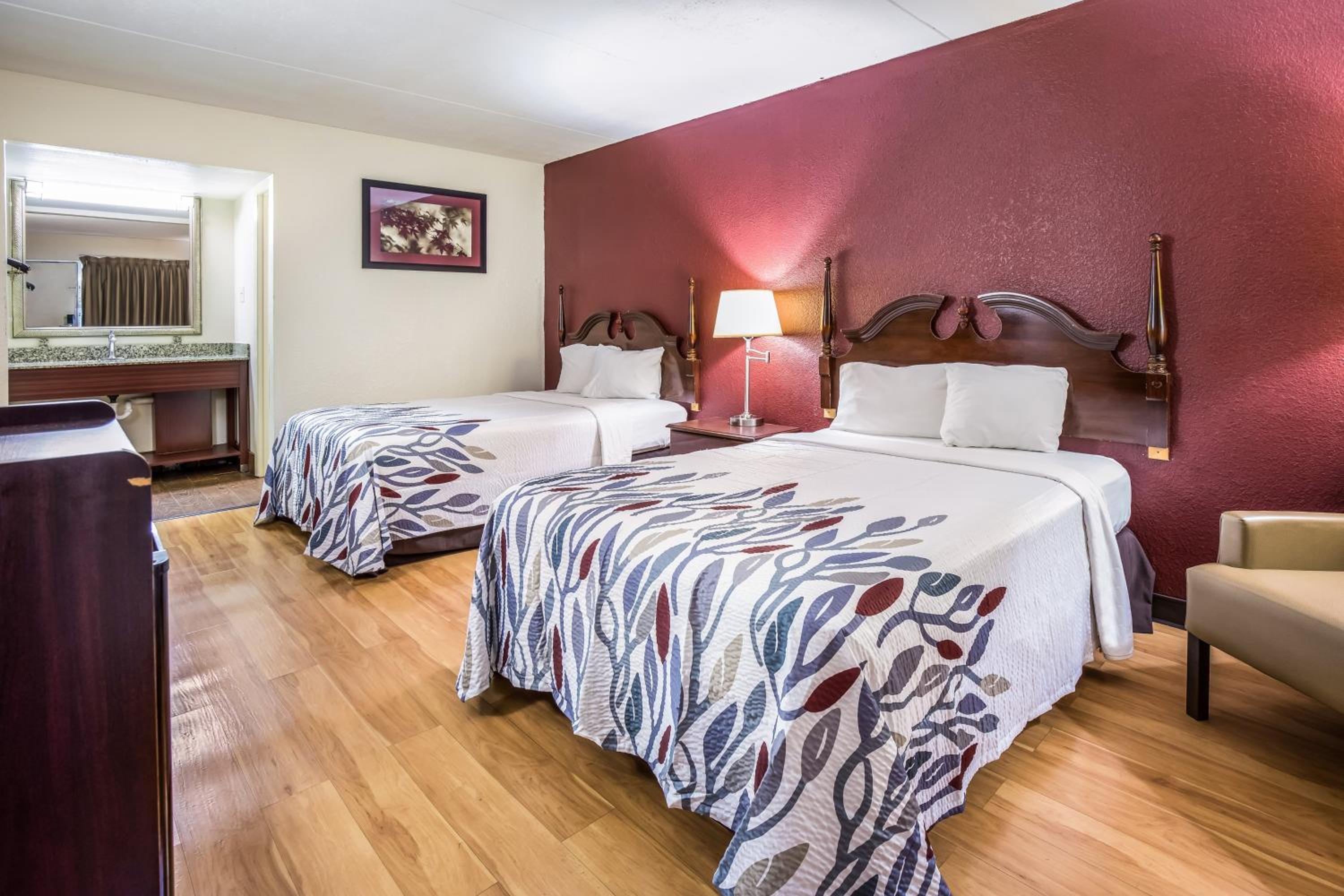 Double Room with Two Double Beds - Non-Smoking - Photo 1