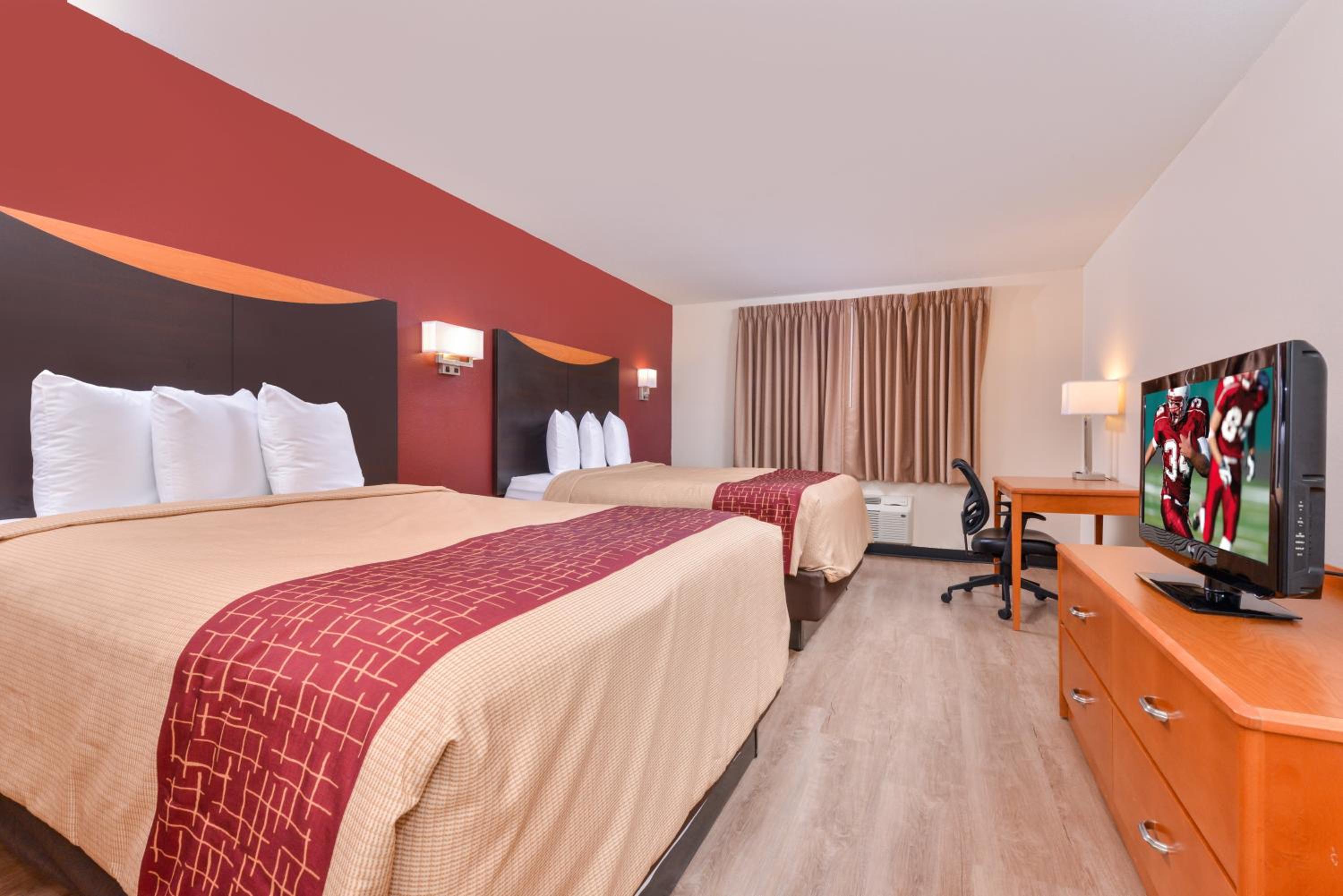 Deluxe Room with Two Queen Beds Smoke Free - Photo 1
