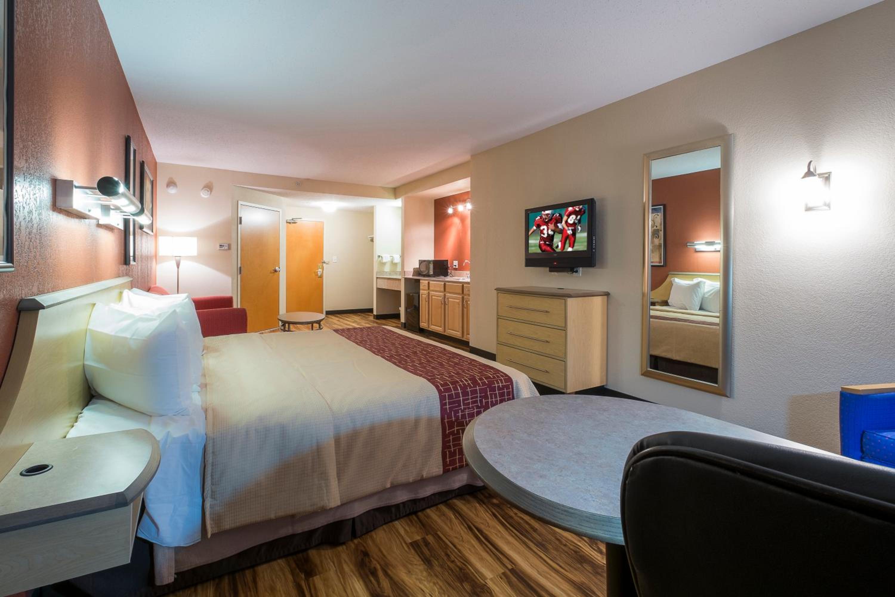 Suite King Room Non-Smoking photo 3