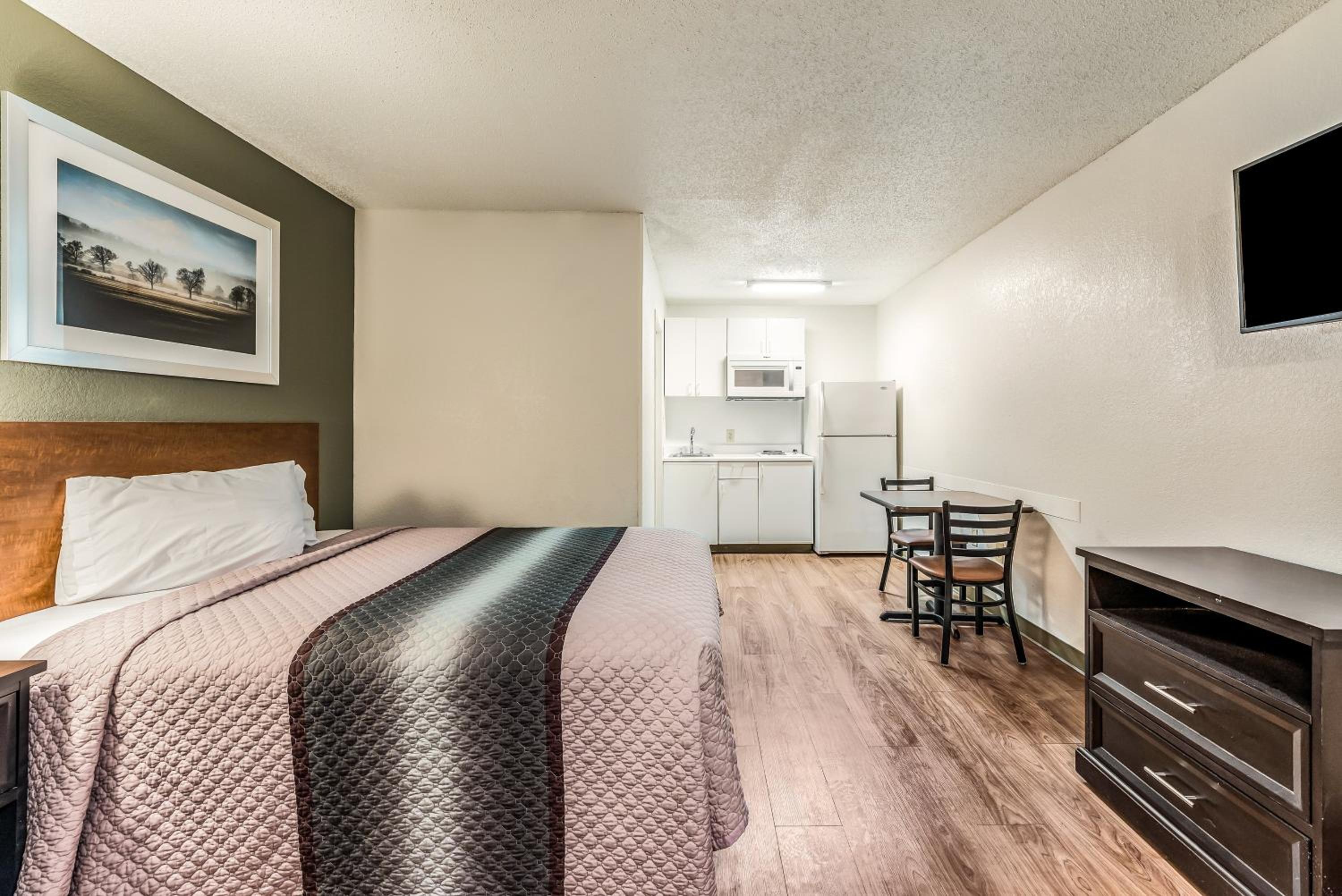 HomeTowne by Red Roof Studios Cincinnati - Sharonville, 写真 5