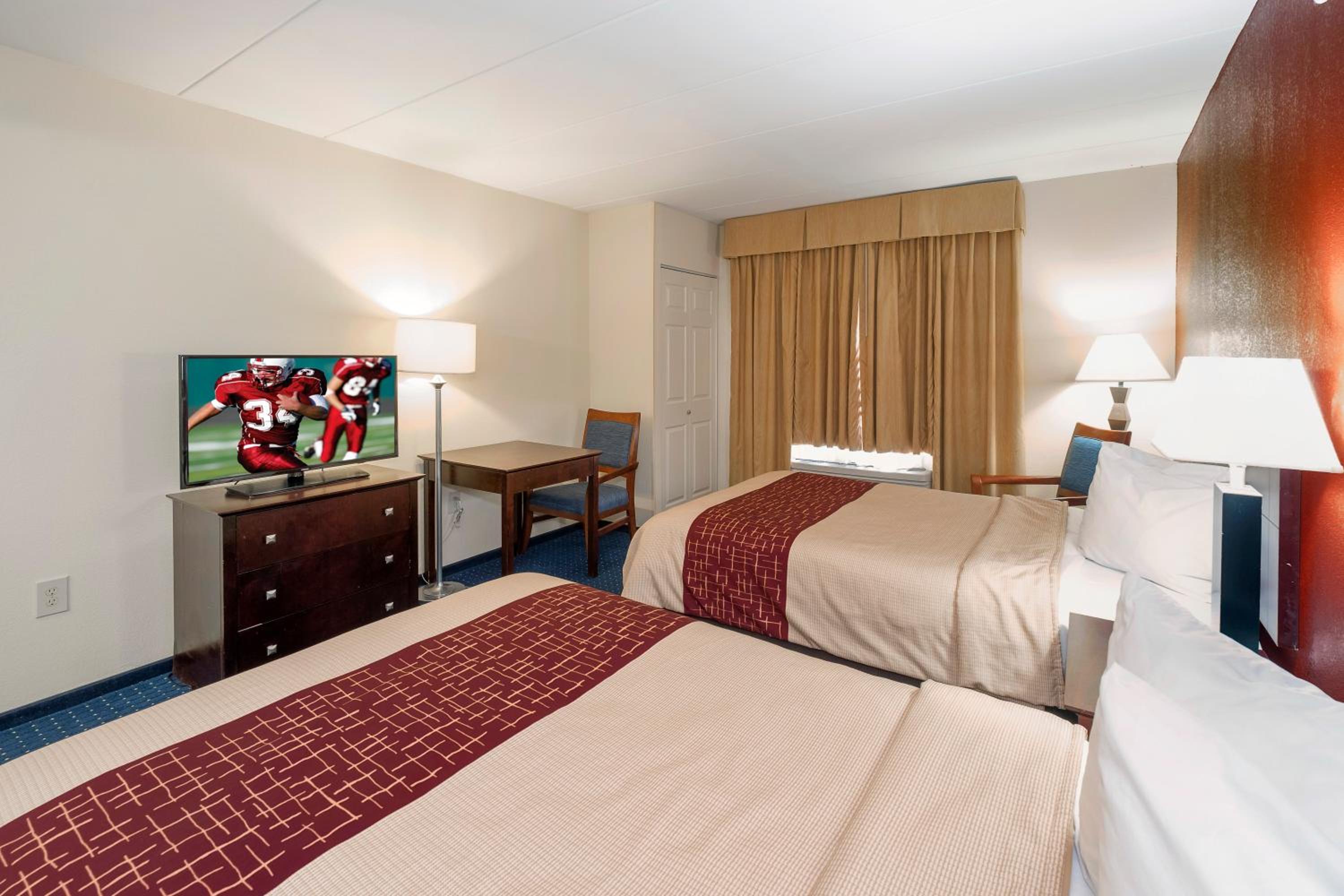 Deluxe 2 Full Beds Non-Smoking