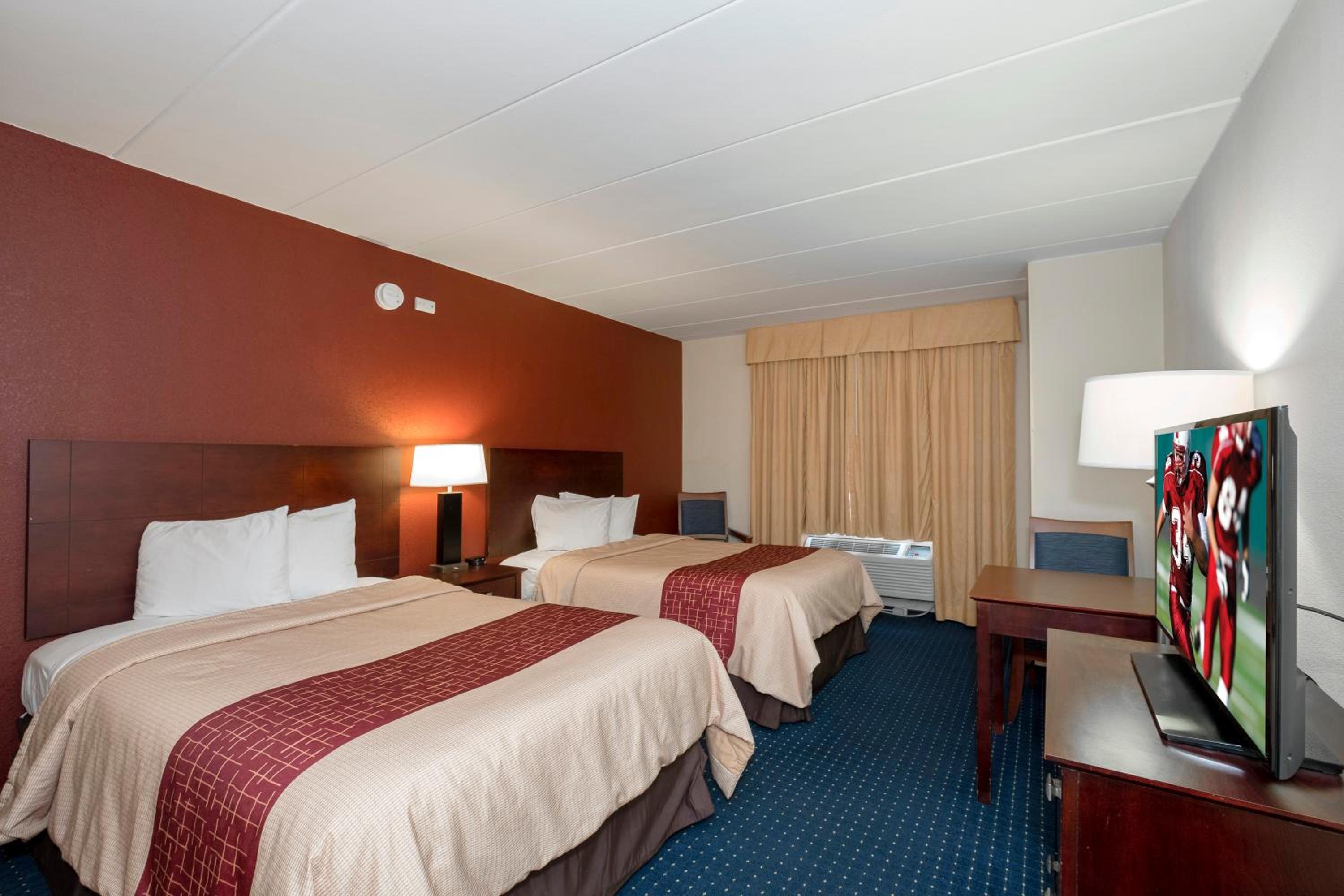 Standard Room with Two Double Beds Non-Smoking  photo 1