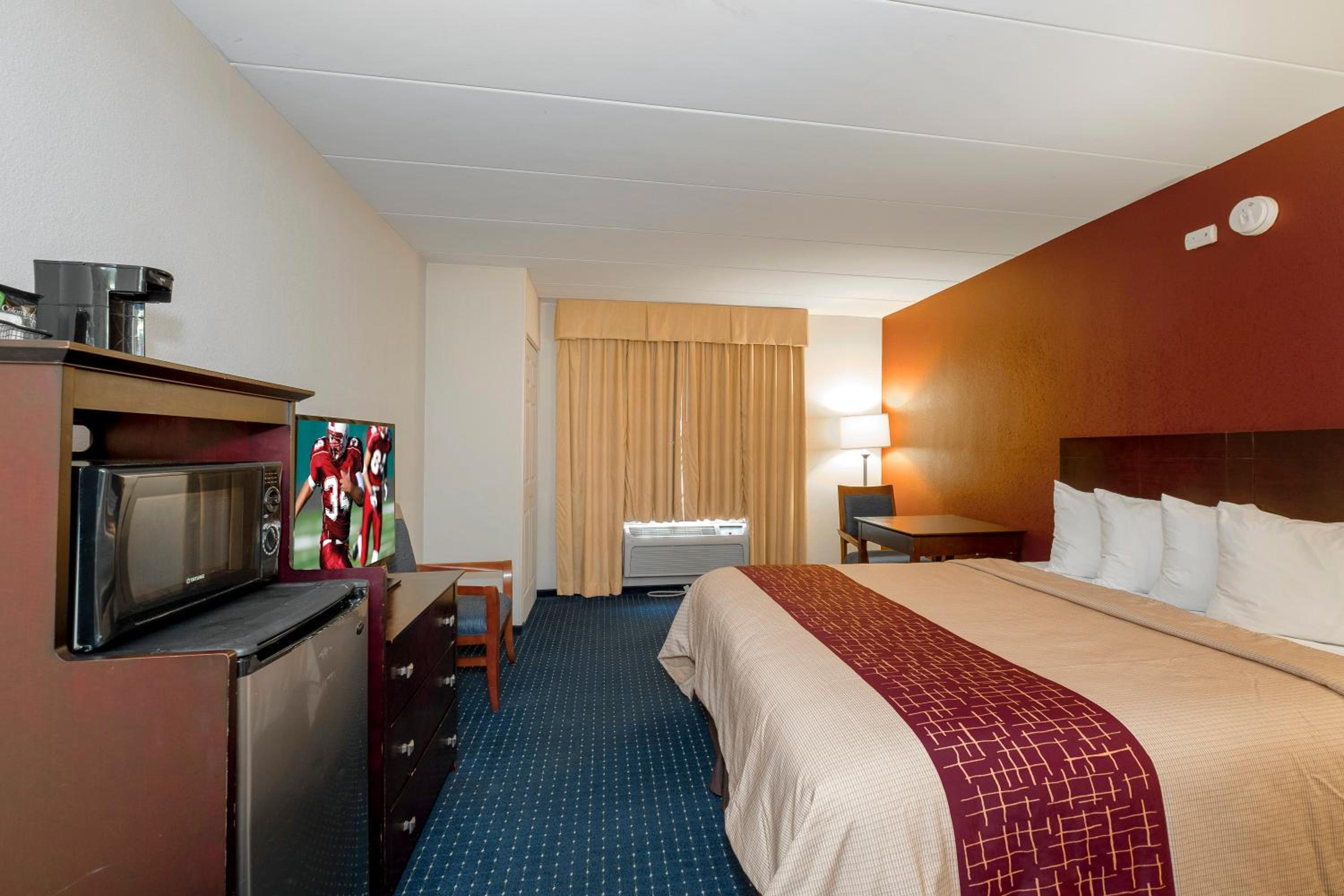 Superior King Room Non-Smoking  photo 2